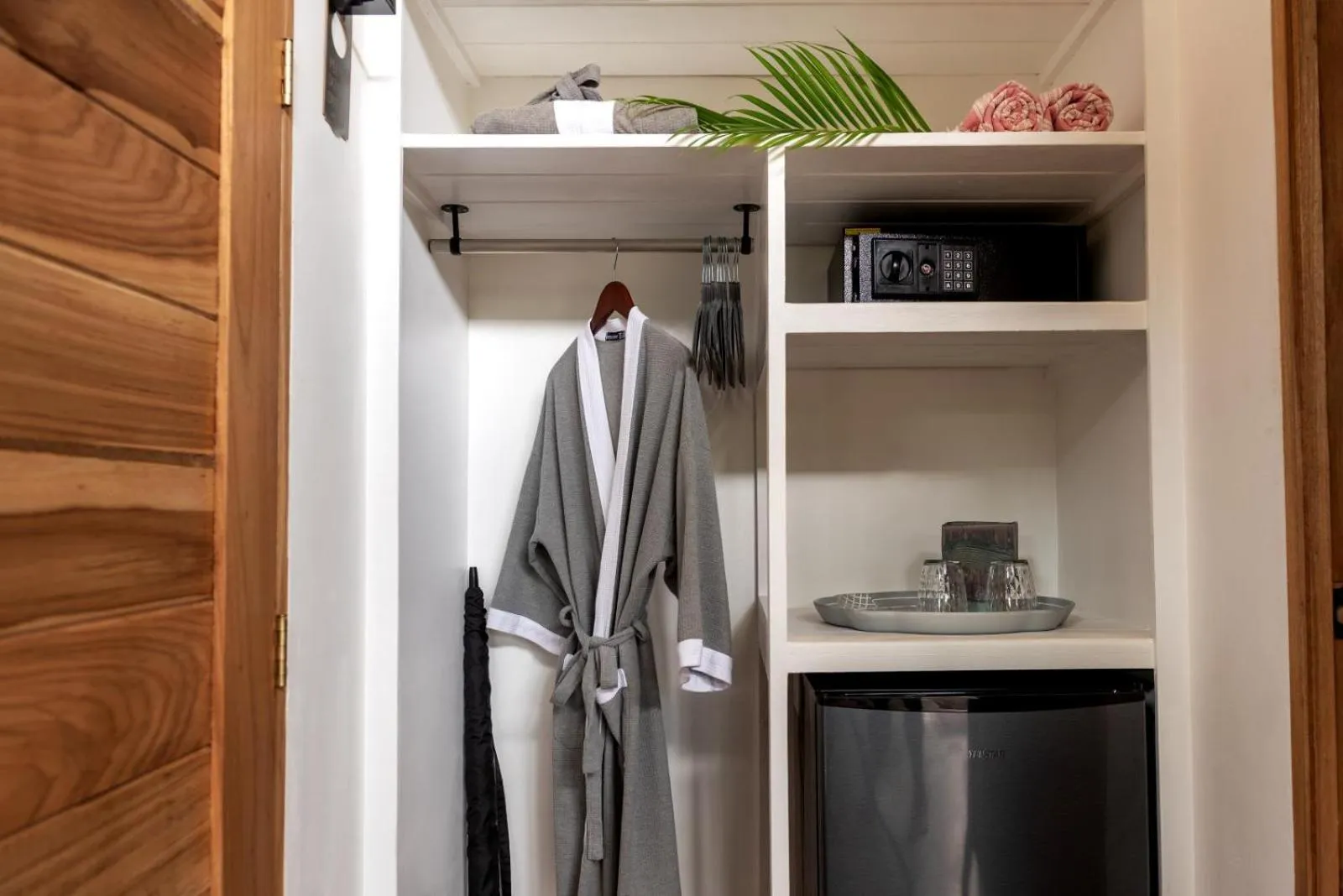 minibar in La Prometida