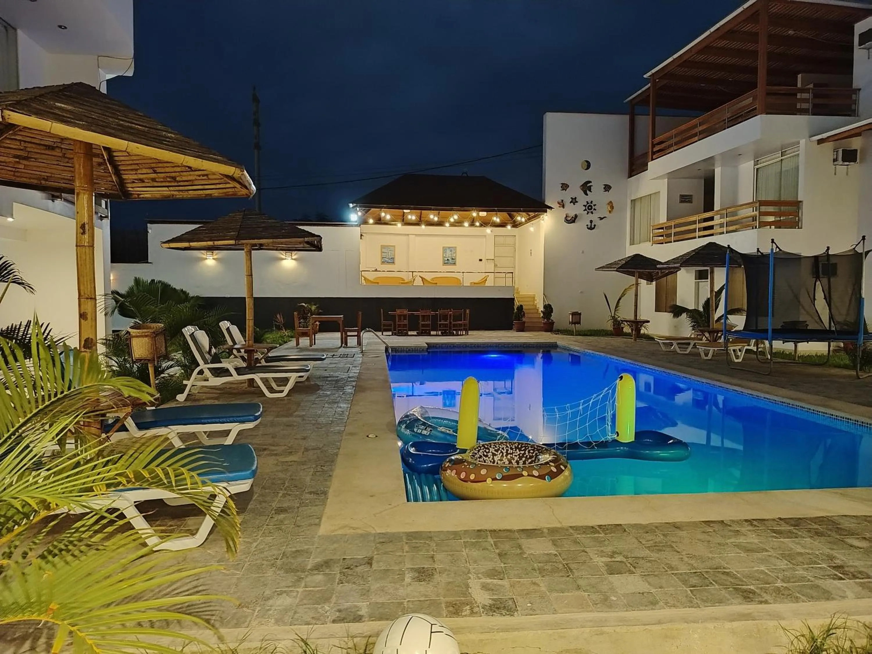 Prim Hotel Vichayito