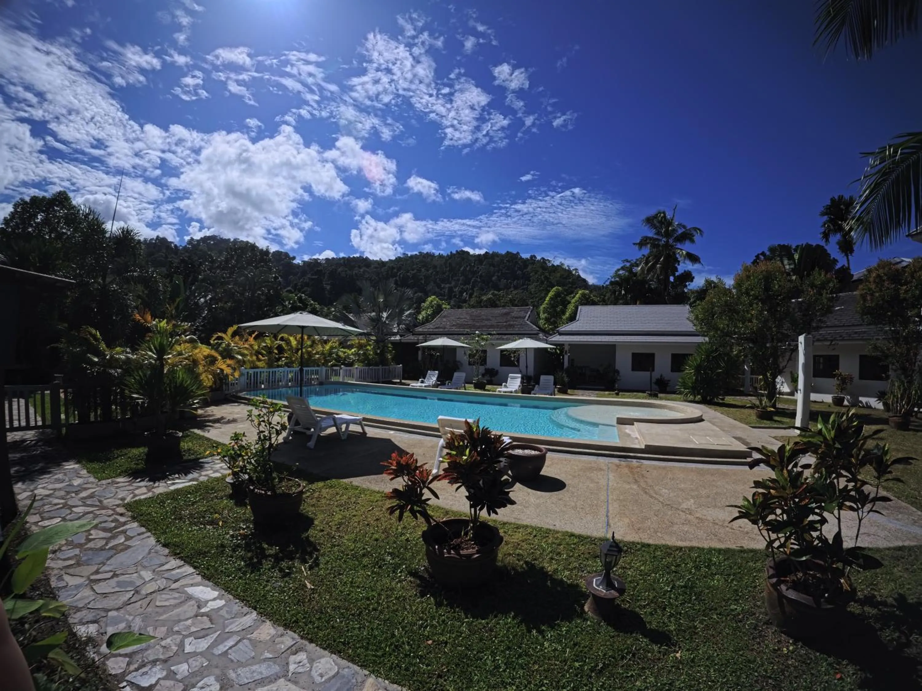 Villa Colina Khao Lak Rooms and Bungalows - Adults Only