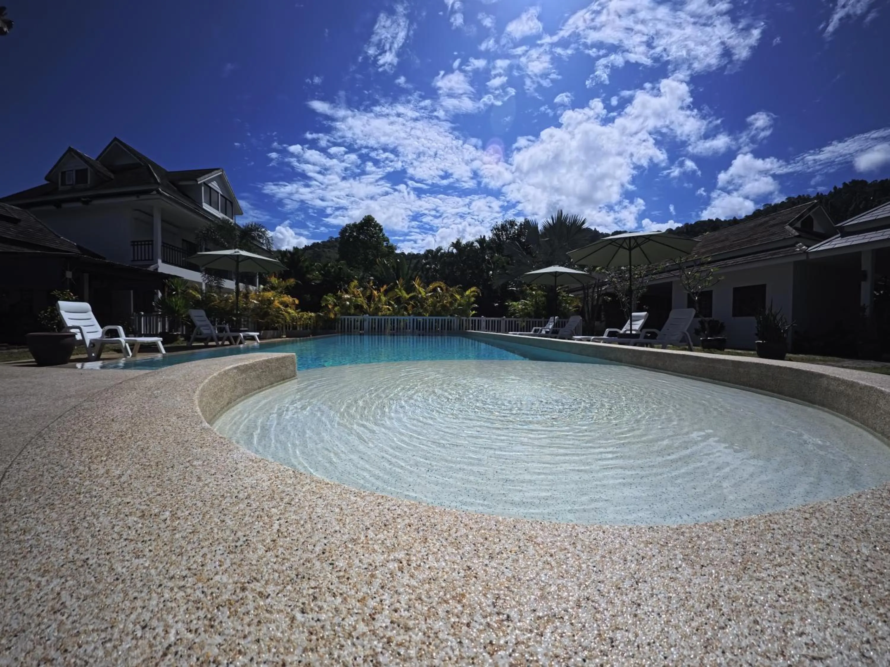 Villa Colina Khao Lak Rooms and Bungalows - Adults Only