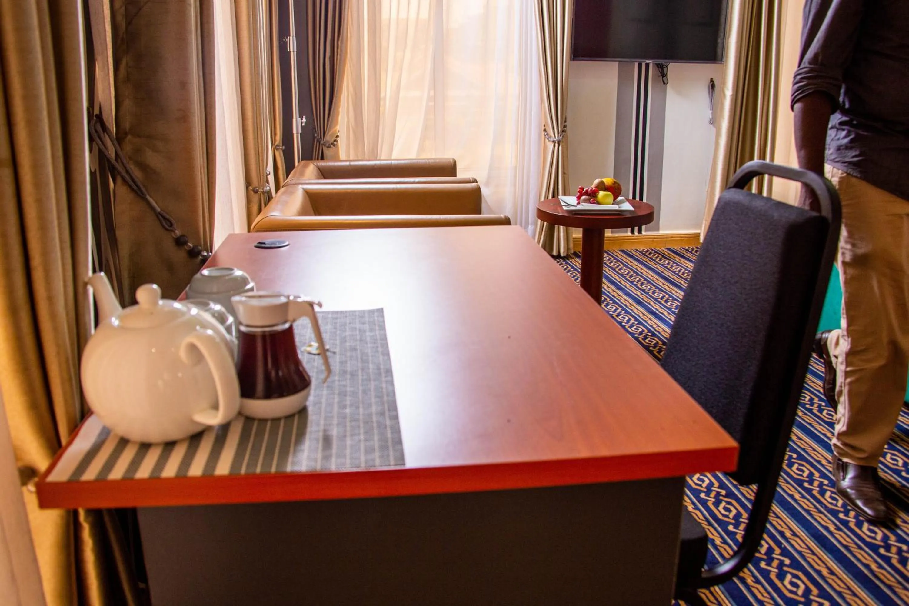 Coffee/tea facilities, Bed in Lishi Resort Hotel