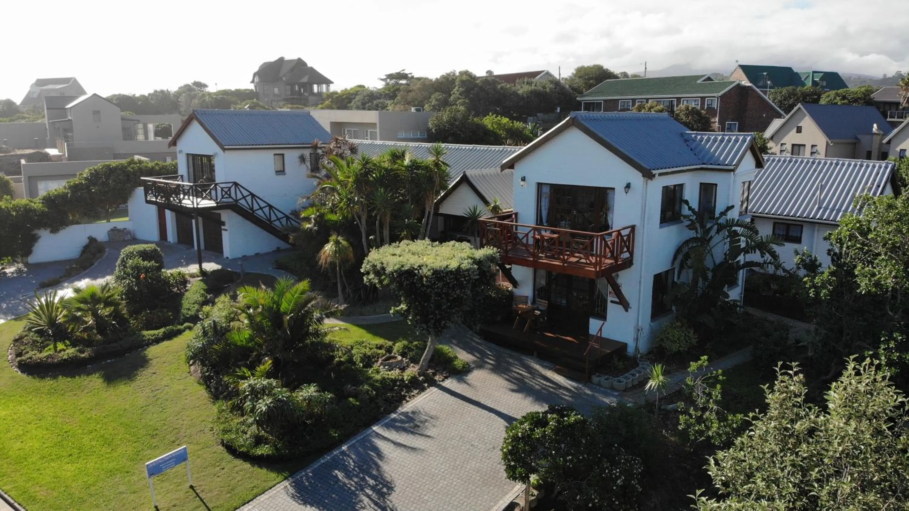 Inn2Wilderness Guesthouse