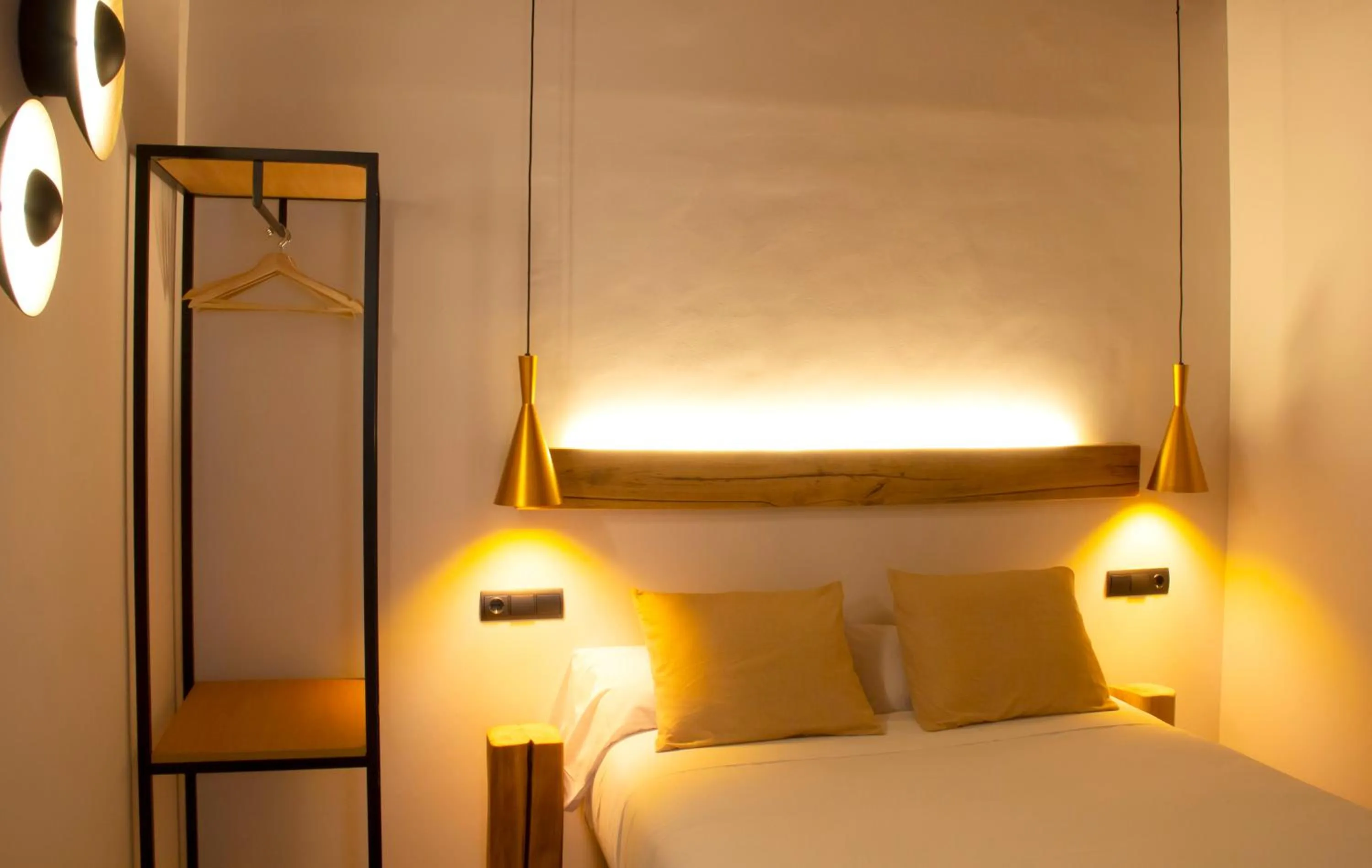 Bed in Domus Oncinae