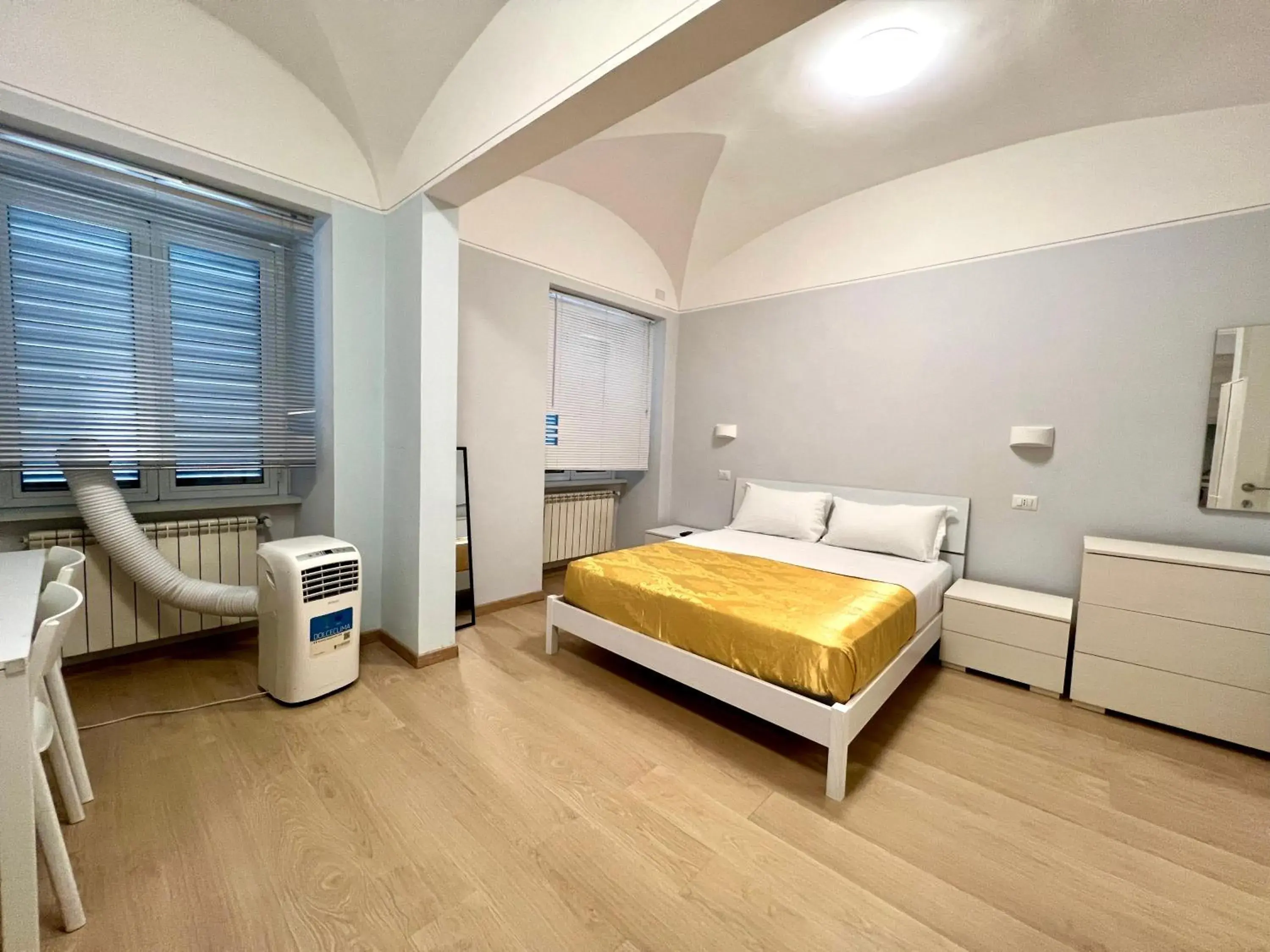 Bed in Booking House Rome Bed in Booking House Rome