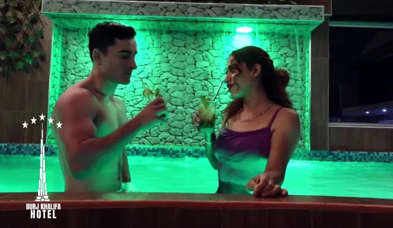 Night in Hotel Burj Khalifa