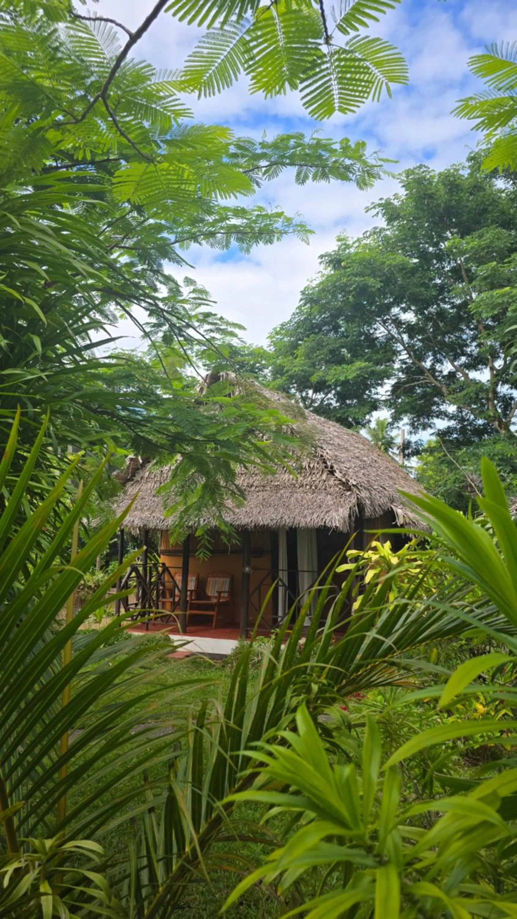 Lakana Hotel