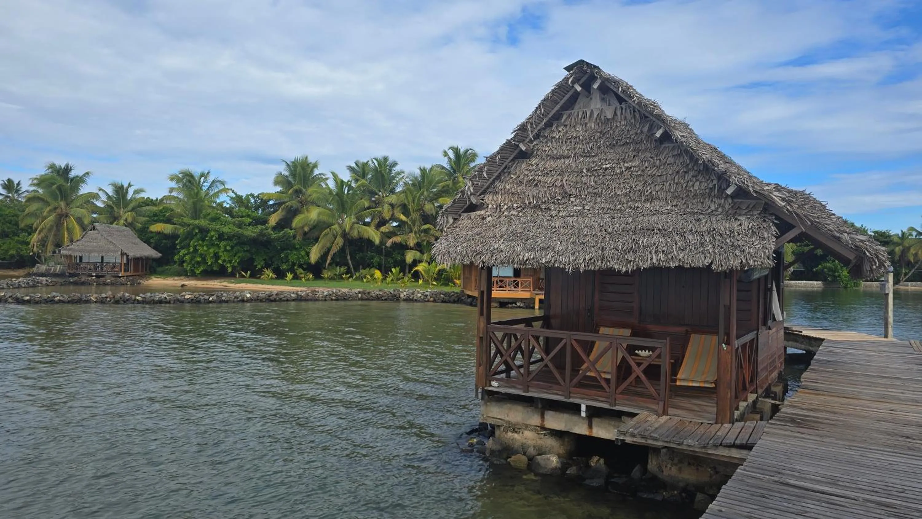 Lakana Hotel