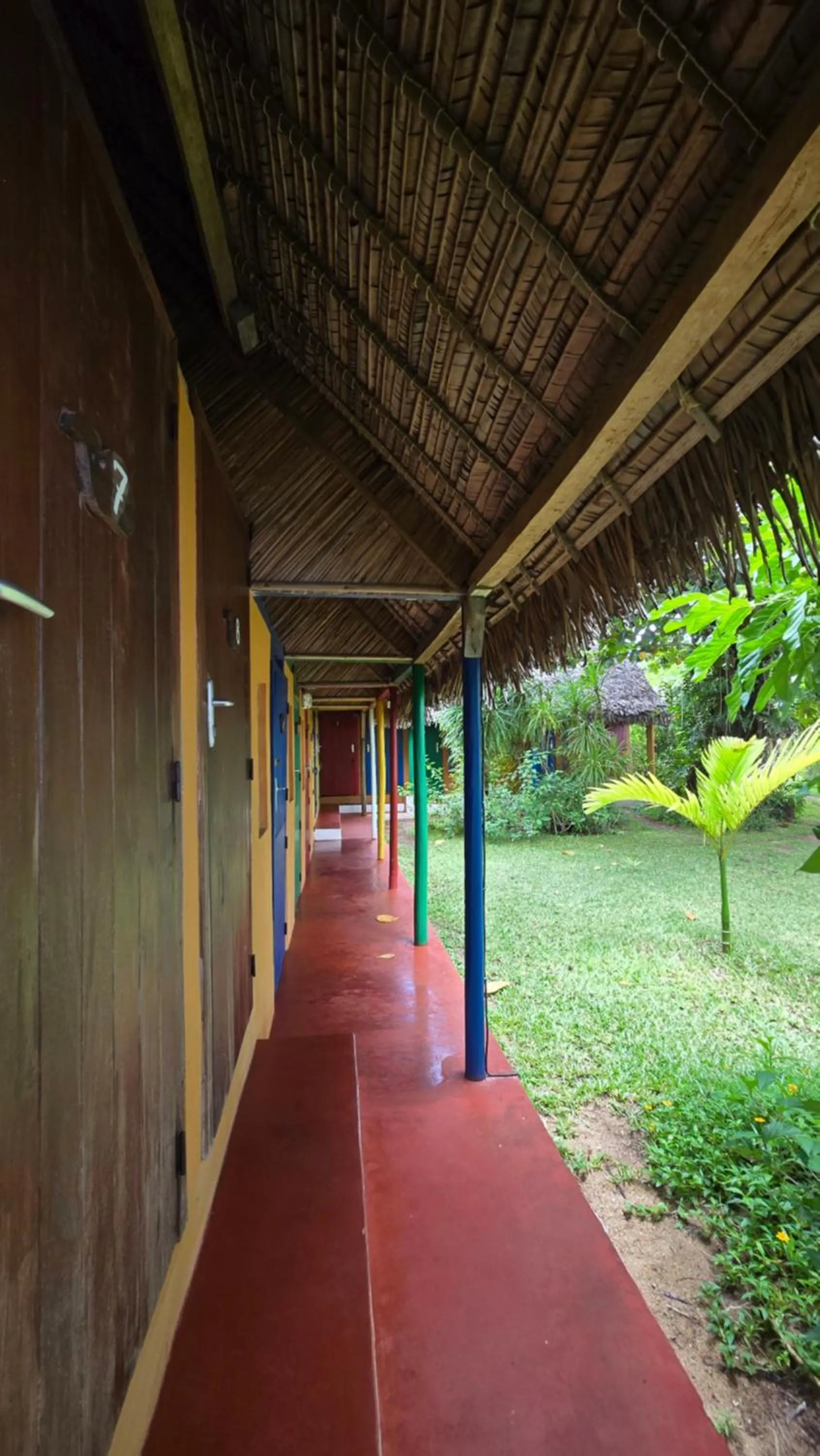 Lakana Hotel
