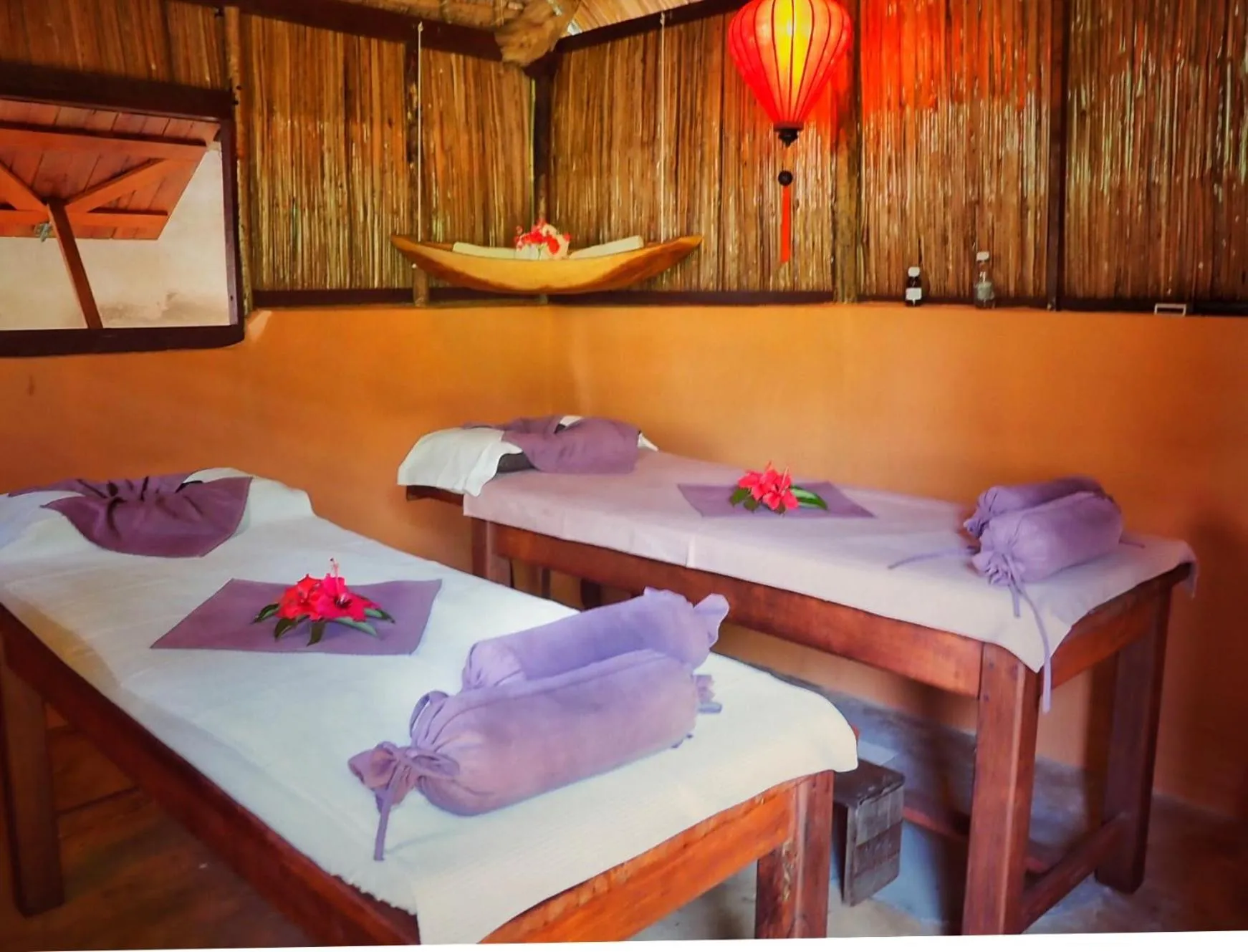 Massage in Lakana Hotel