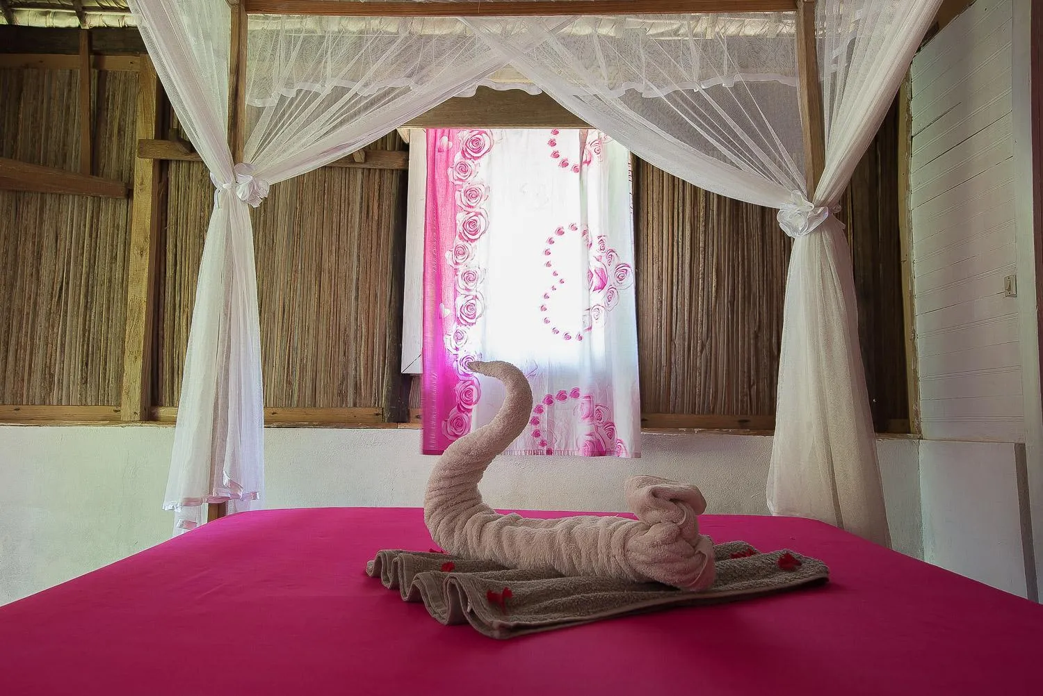 Bed in Hotel le Lagon