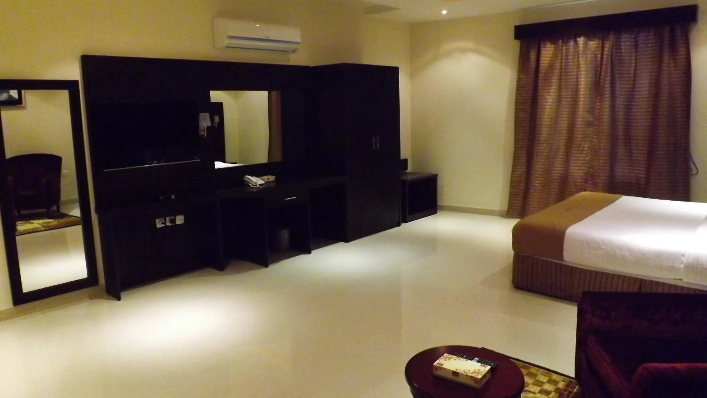 Bed in Taleen Serviced Apartments AlMasif