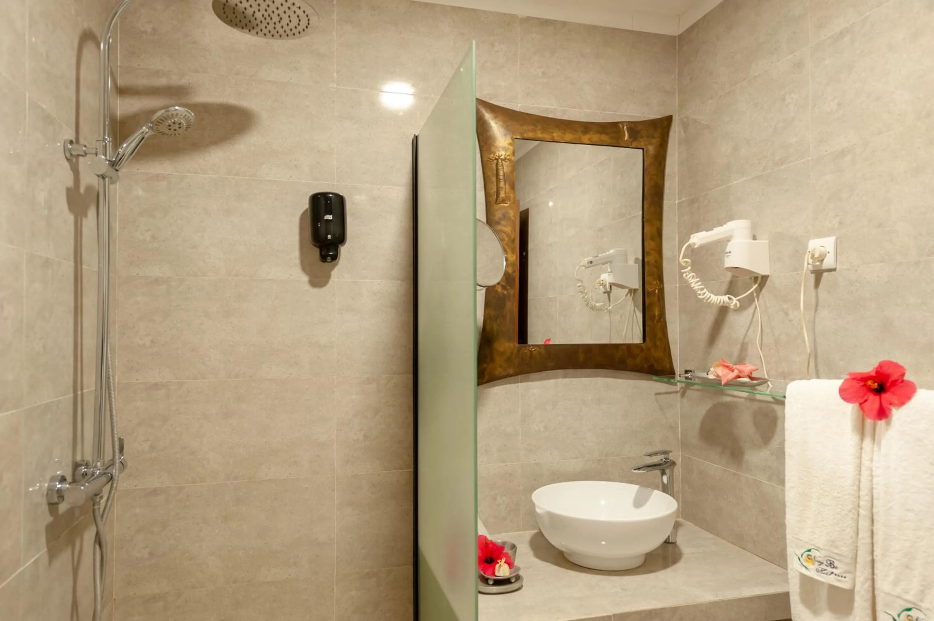 Bathroom in Nosy Be Hotel & Spa