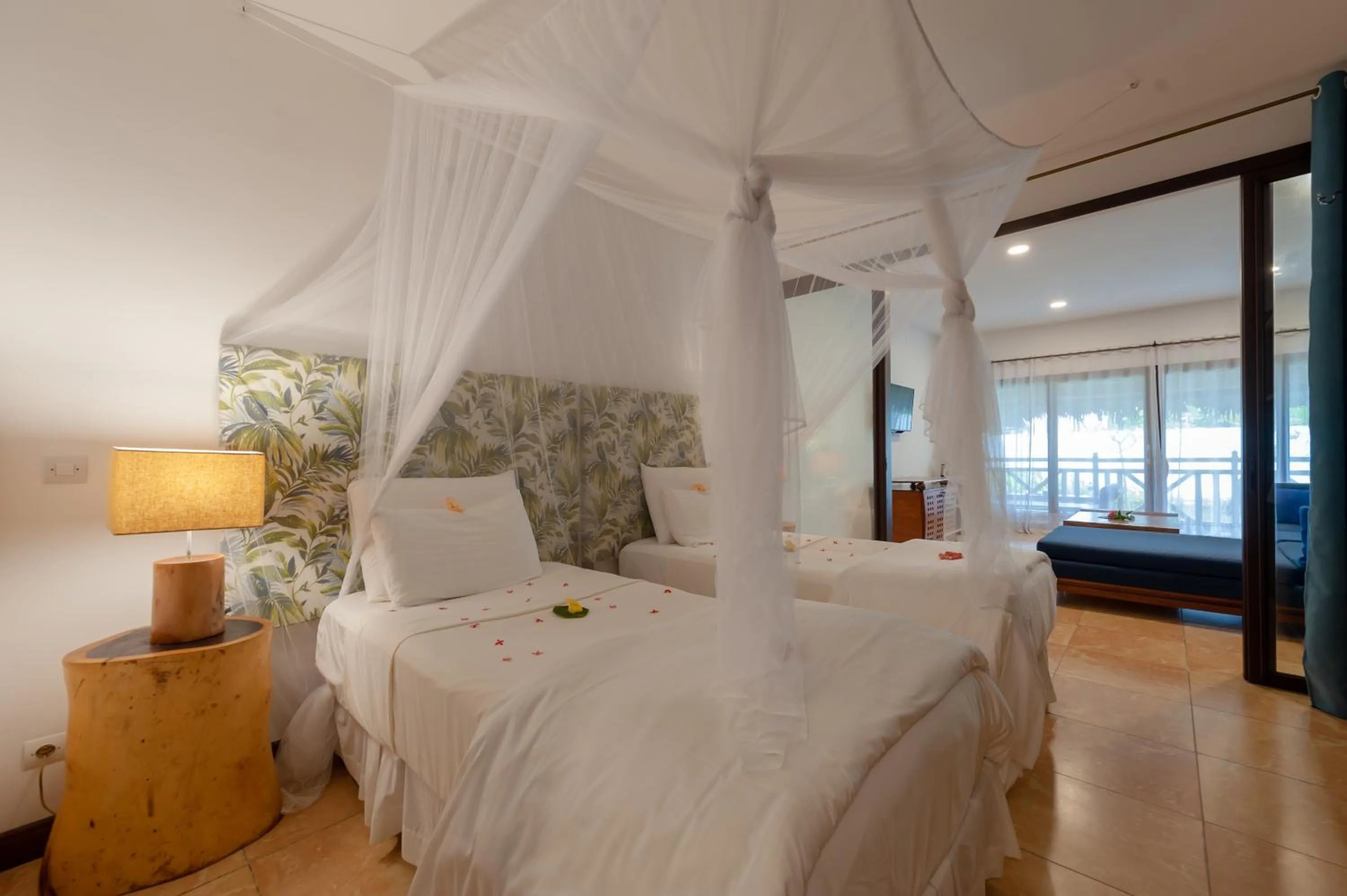Bedroom, Bed in Nosy Be Hotel & Spa