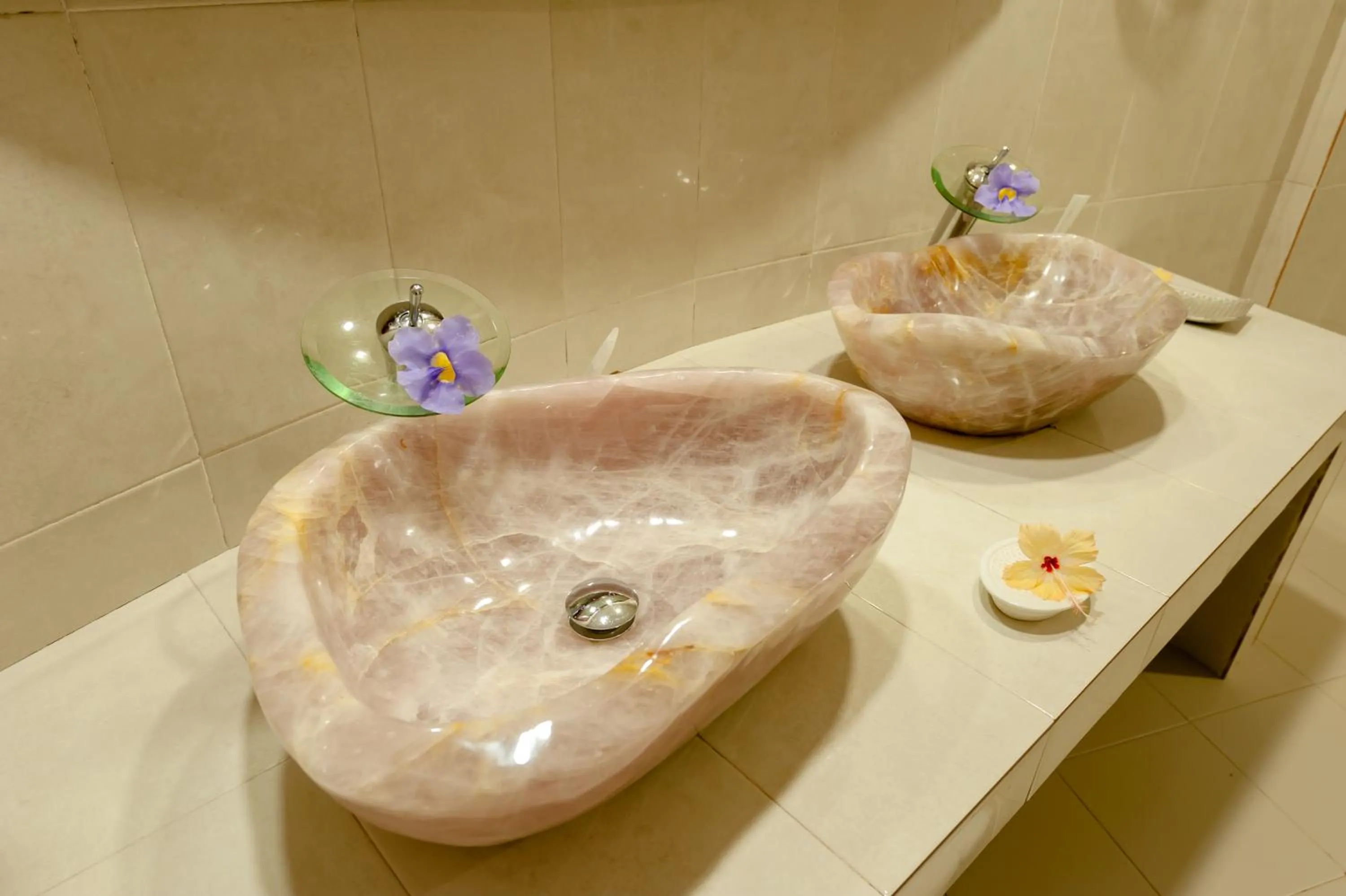 Decorative detail in Nosy Be Hotel & Spa