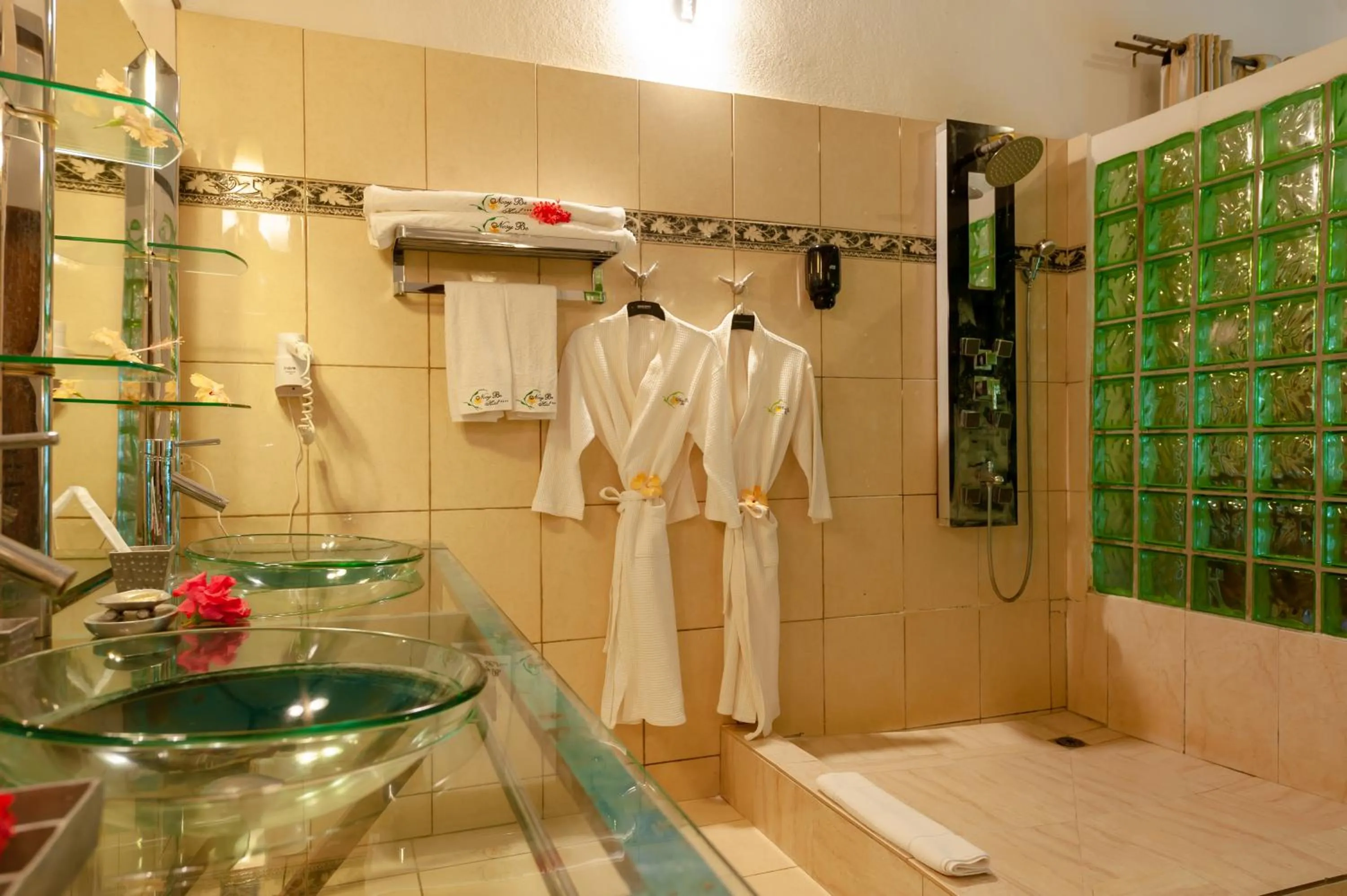 Bathroom in Nosy Be Hotel & Spa