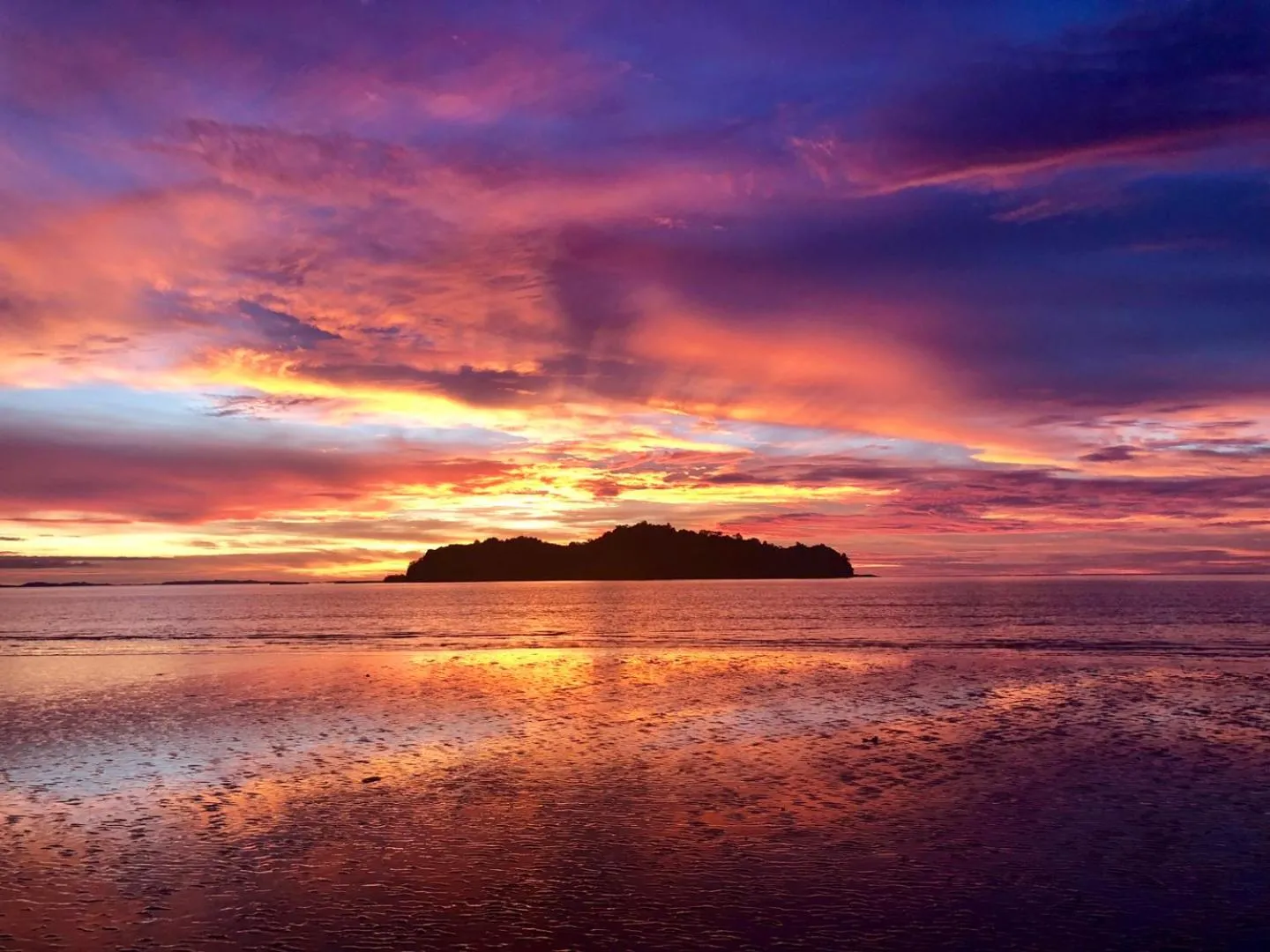 Sunset in Nosy Be Hotel & Spa