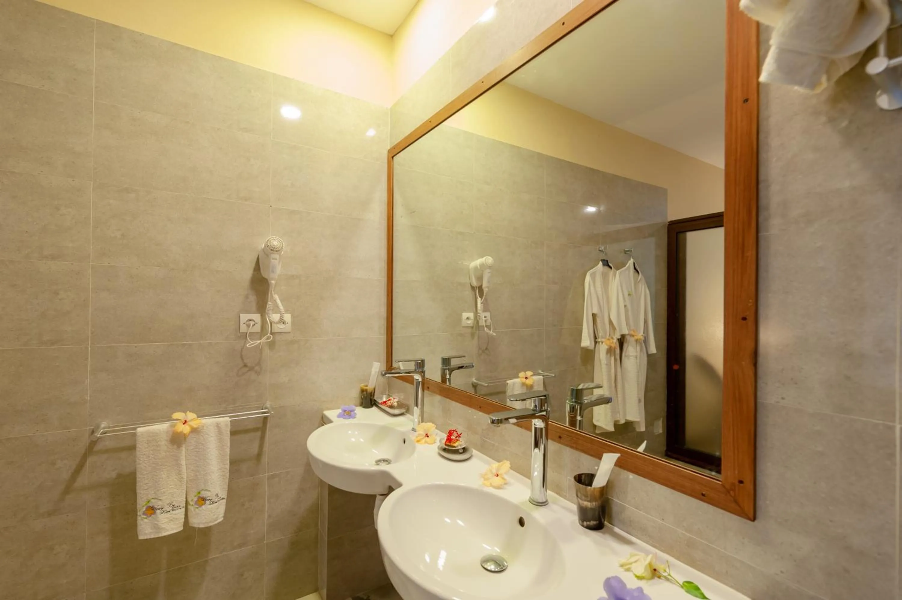 Bathroom in Nosy Be Hotel & Spa
