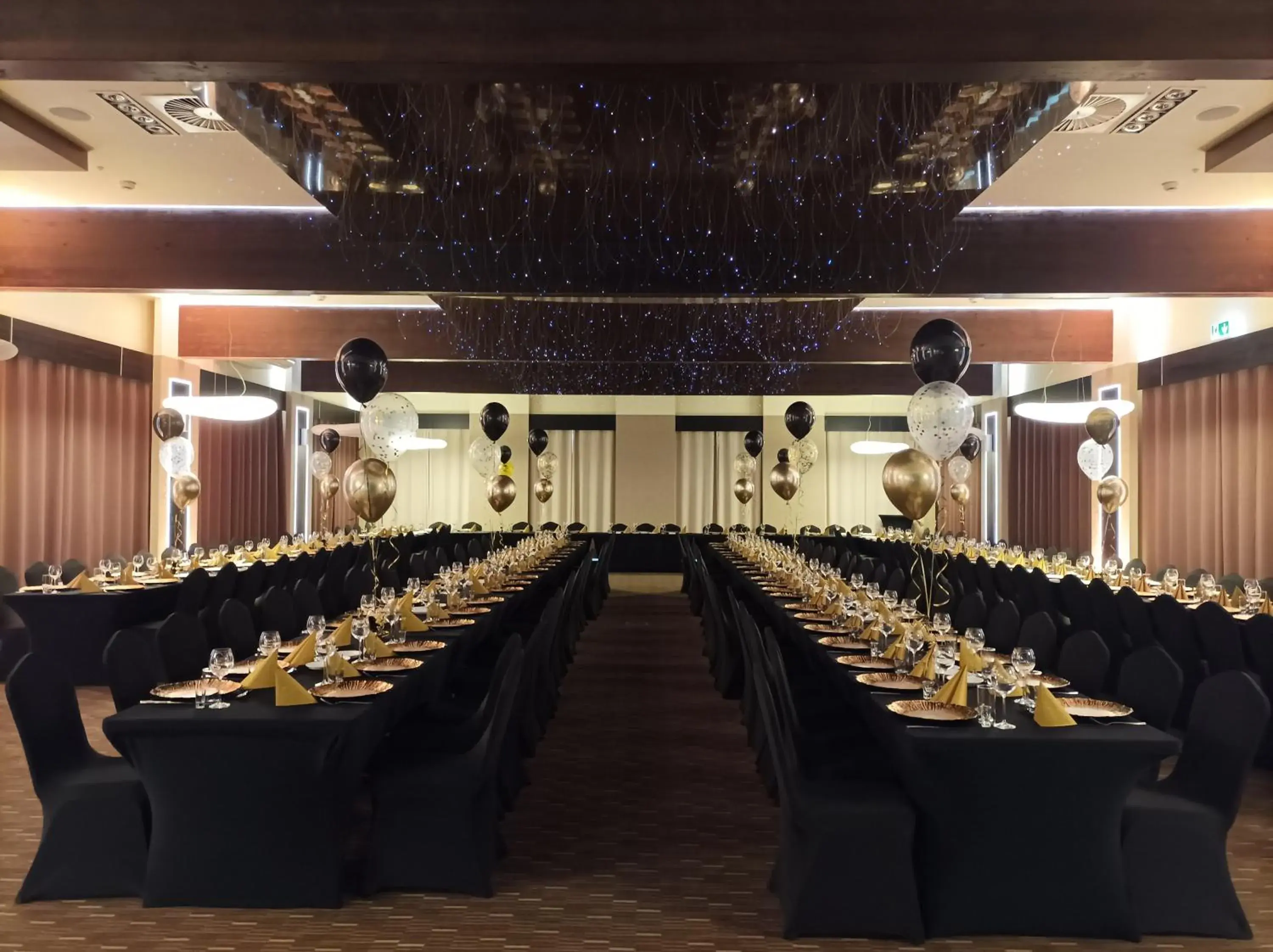 Restaurant/places to eat in Park Hotel Diament Zabrze - Gliwice Restaurant/places to eat in Park Hotel Diament Zabrze - Gliwice