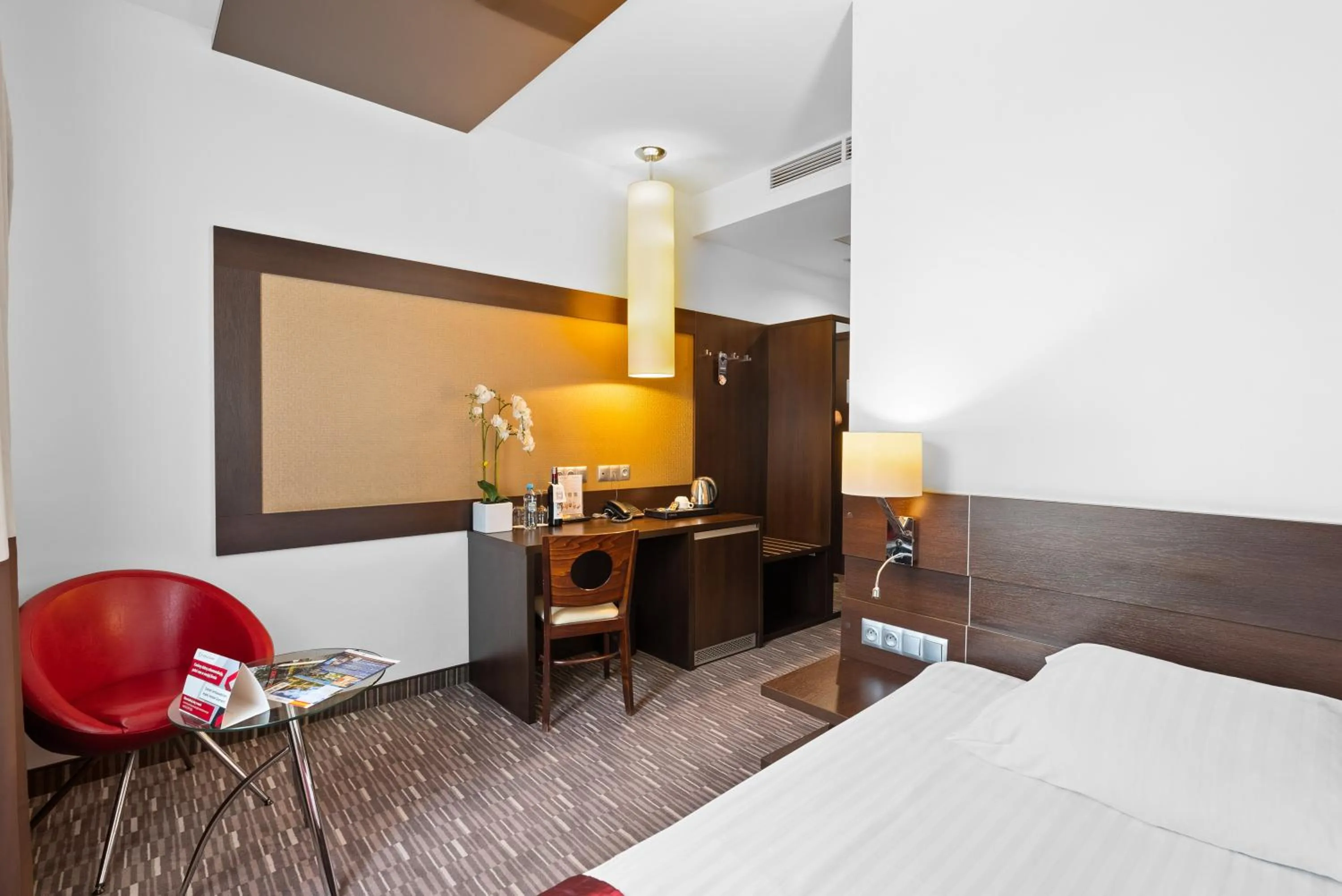 Bed in Park Hotel Diament Zabrze - Gliwice