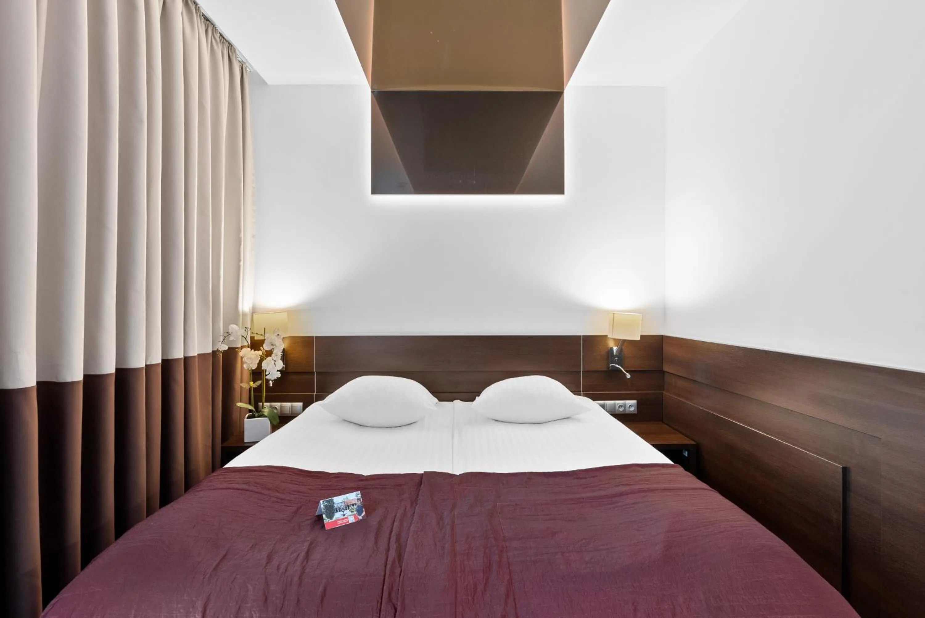 Bed in Park Hotel Diament Zabrze - Gliwice