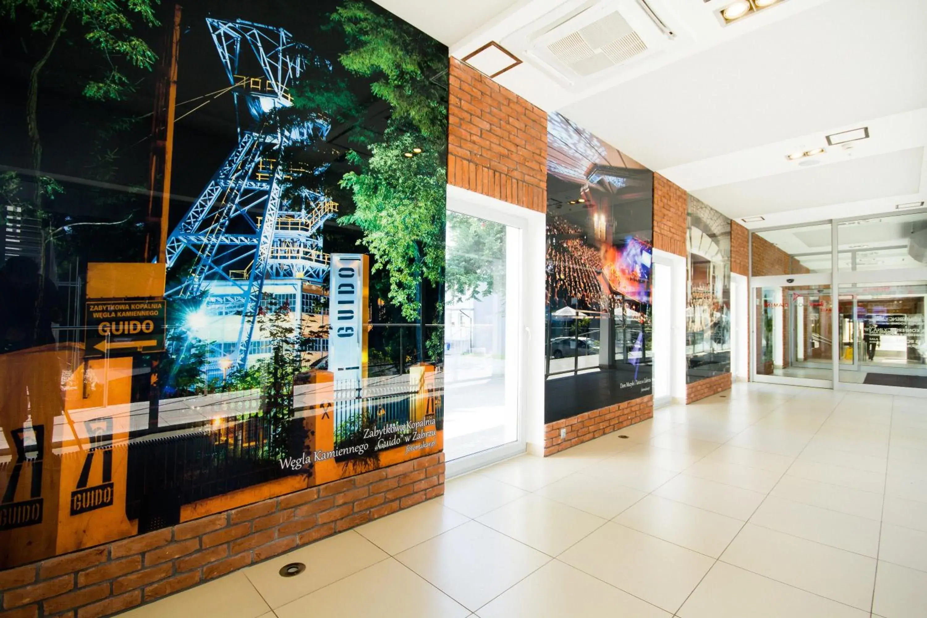 Lobby or reception in Park Hotel Diament Zabrze - Gliwice Lobby or reception in Park Hotel Diament Zabrze - Gliwice