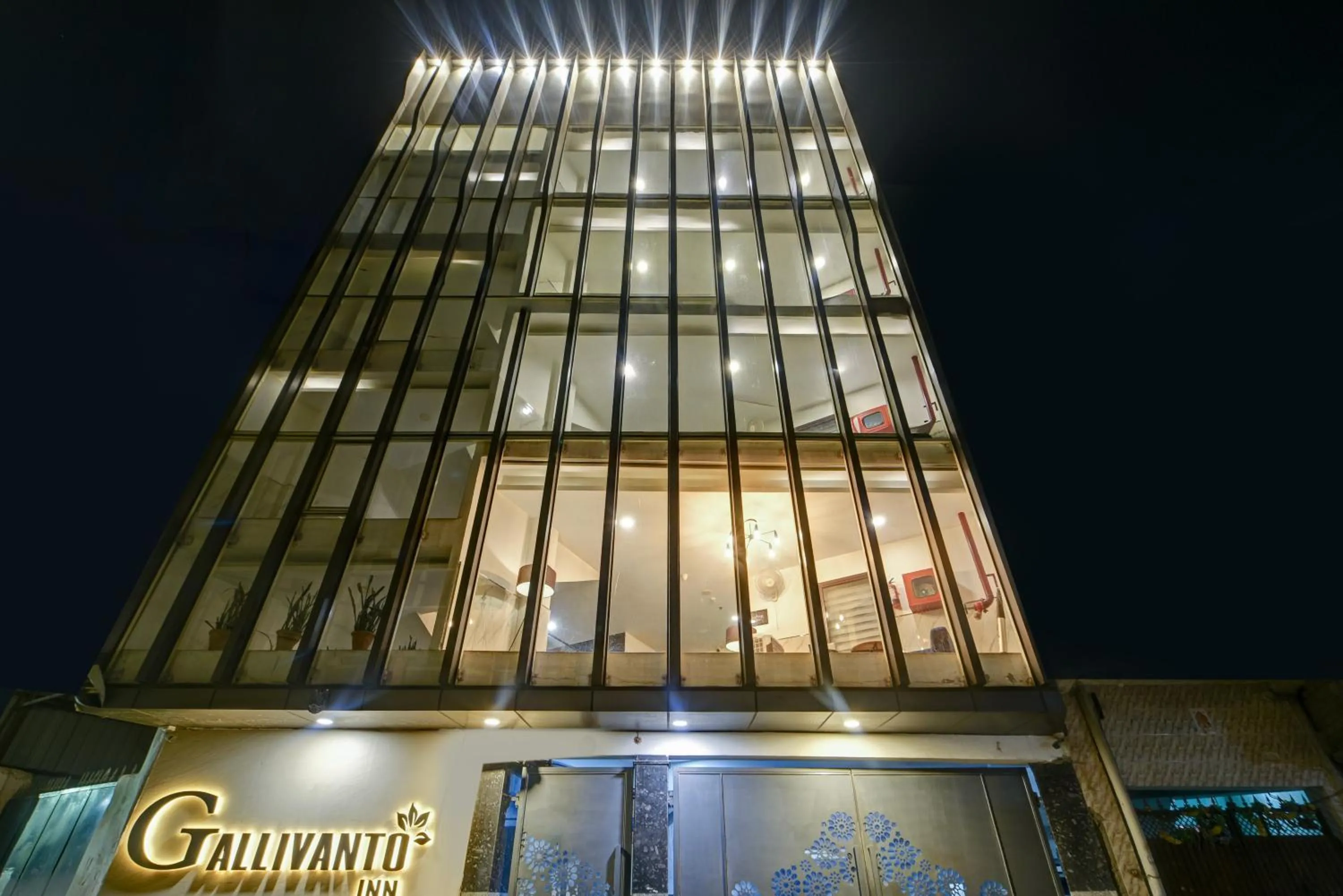 Property building in Gallivanto Inn