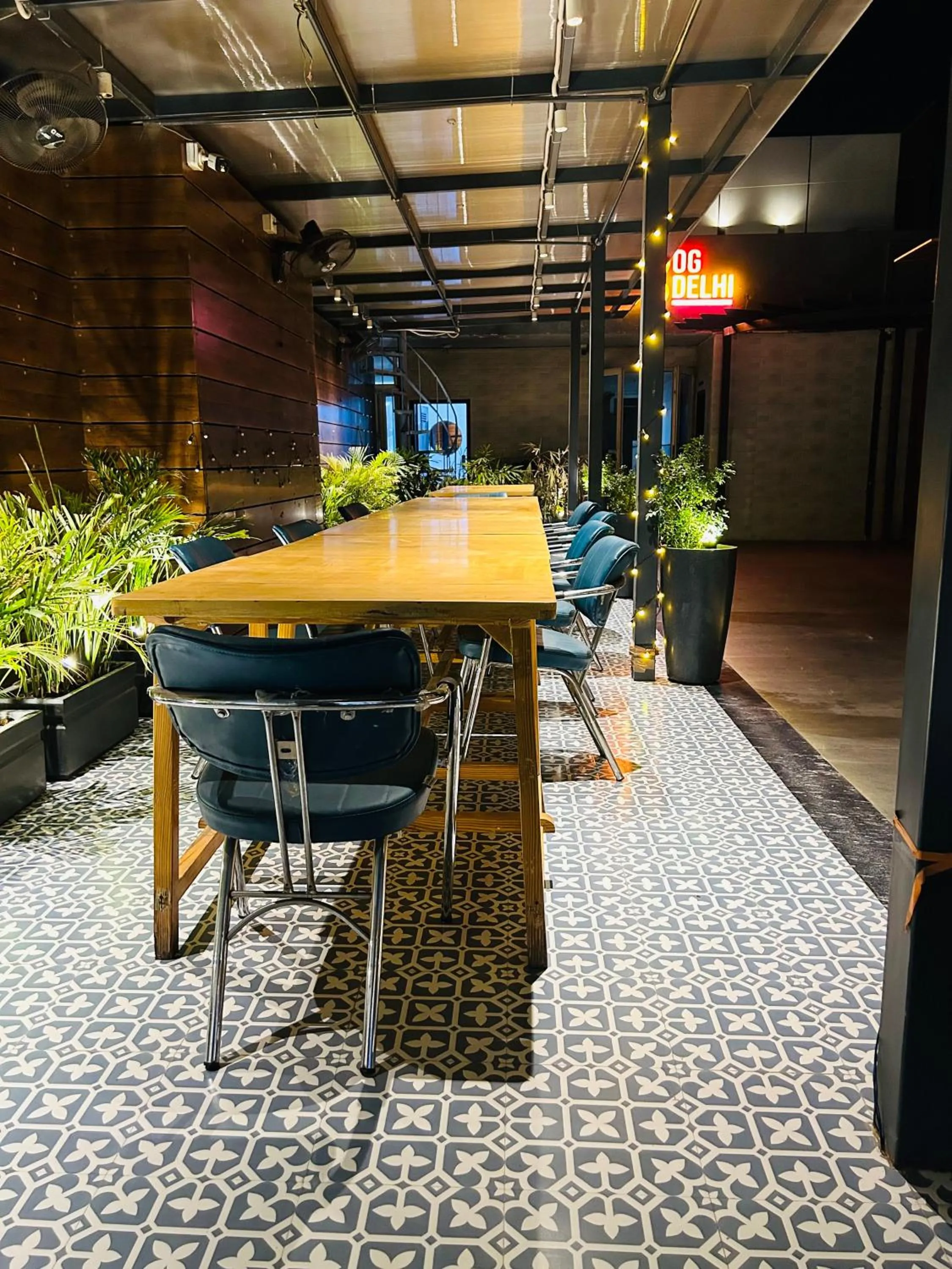 Restaurant/places to eat in Gallivanto Inn