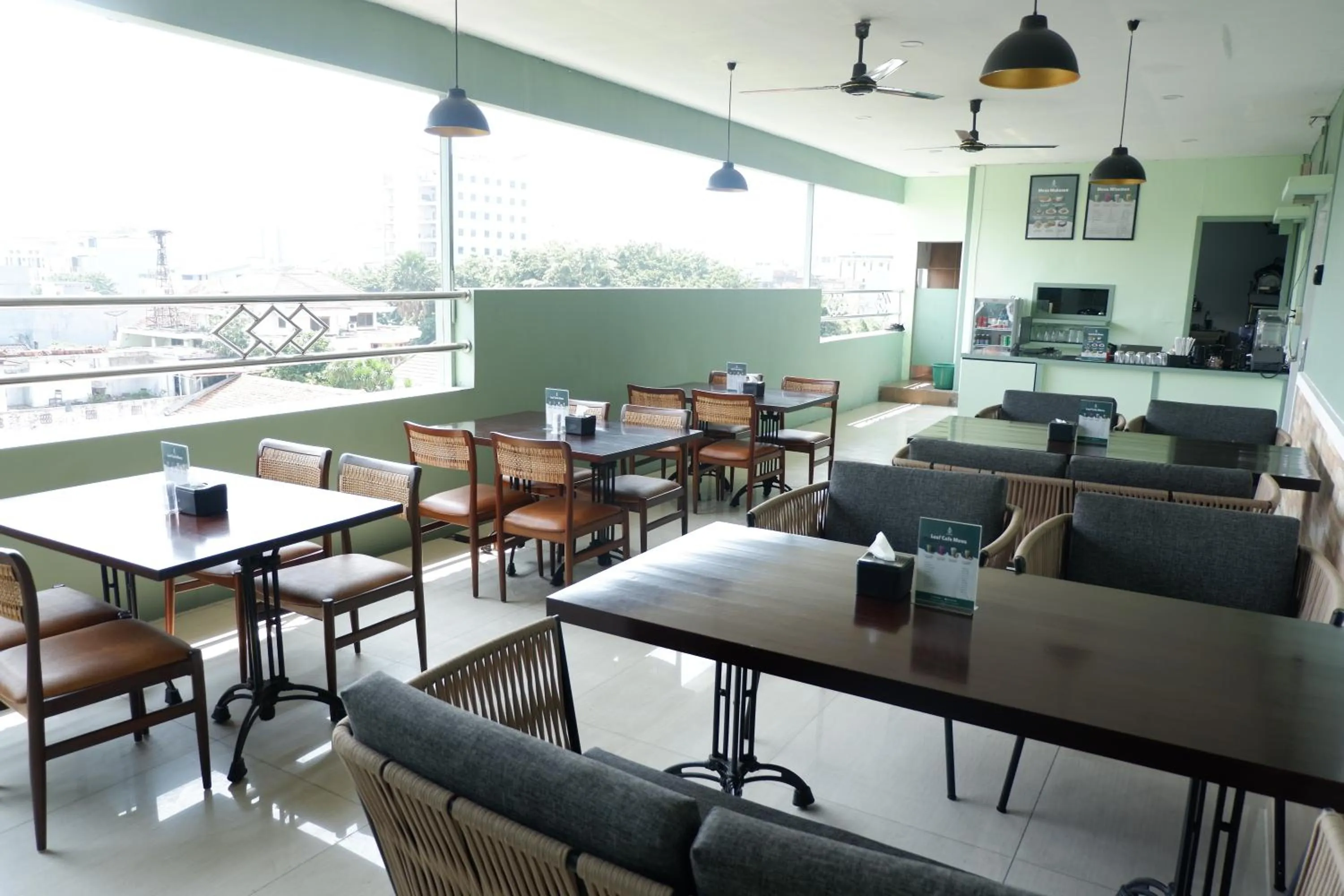 Restaurant/places to eat in LEAF HoteL