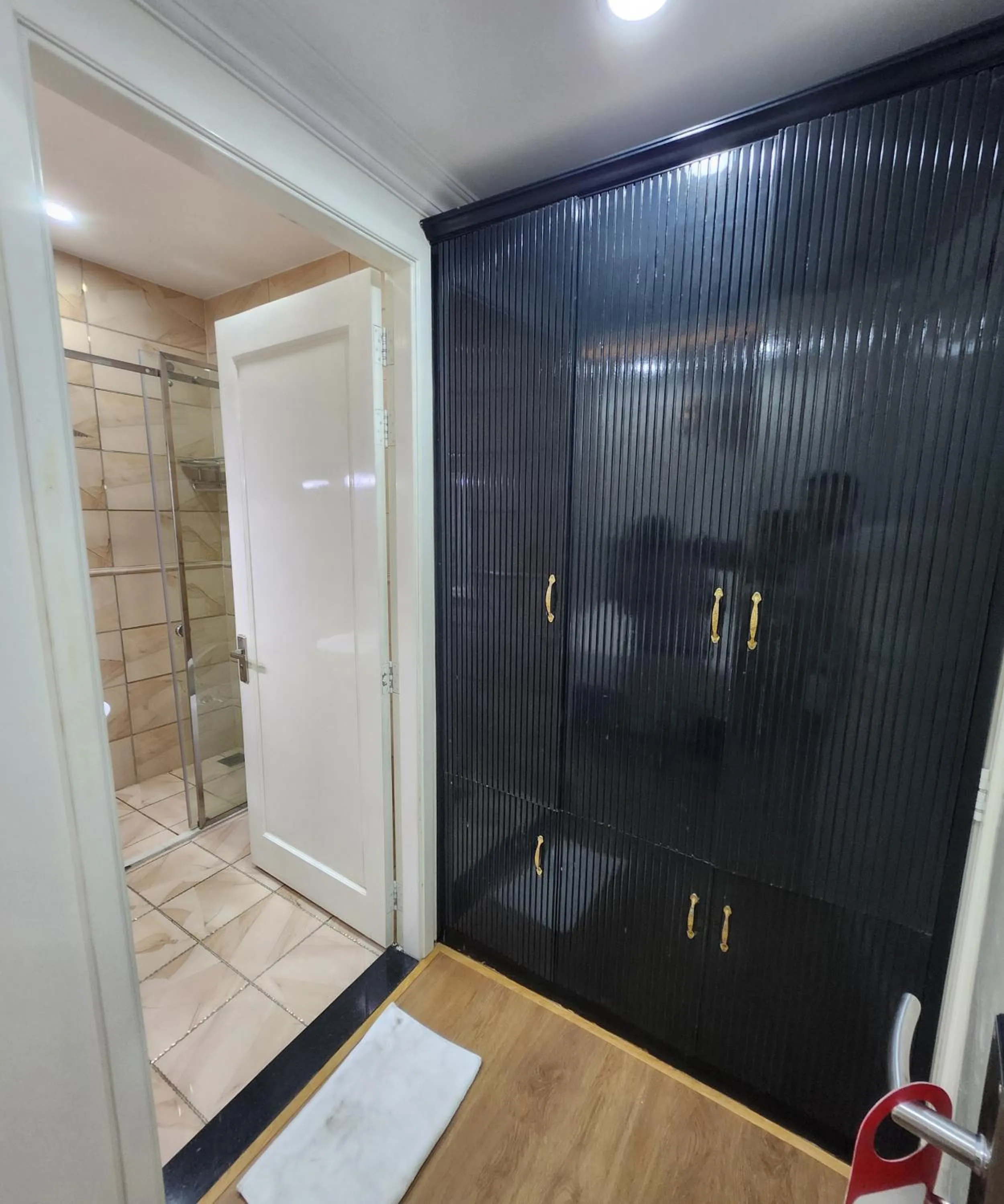 BREAKING DAWN- TAEYANG Hotel Phú Quốc