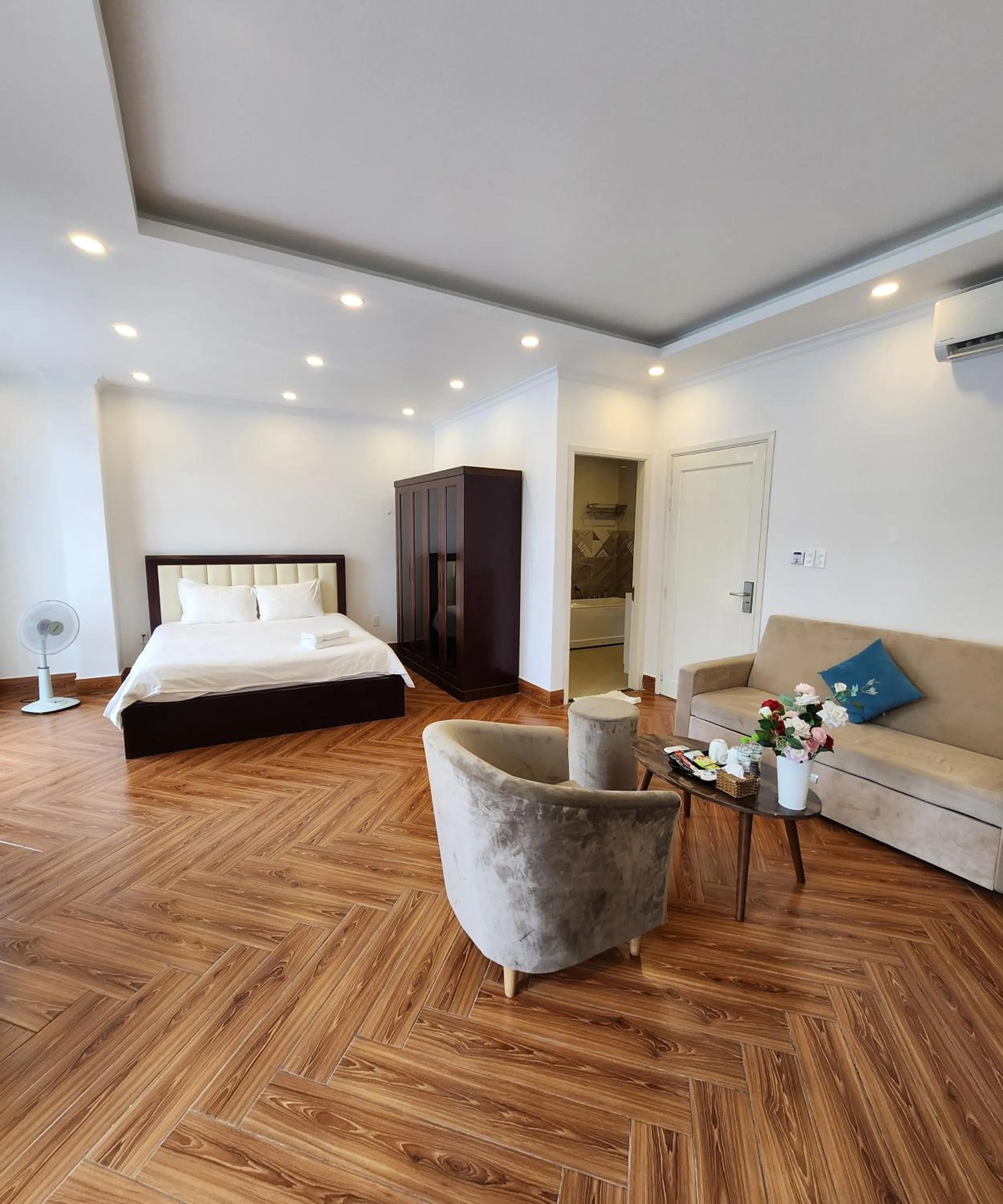 Bed in BREAKING DAWN- TAEYANG Hotel Phú Quốc