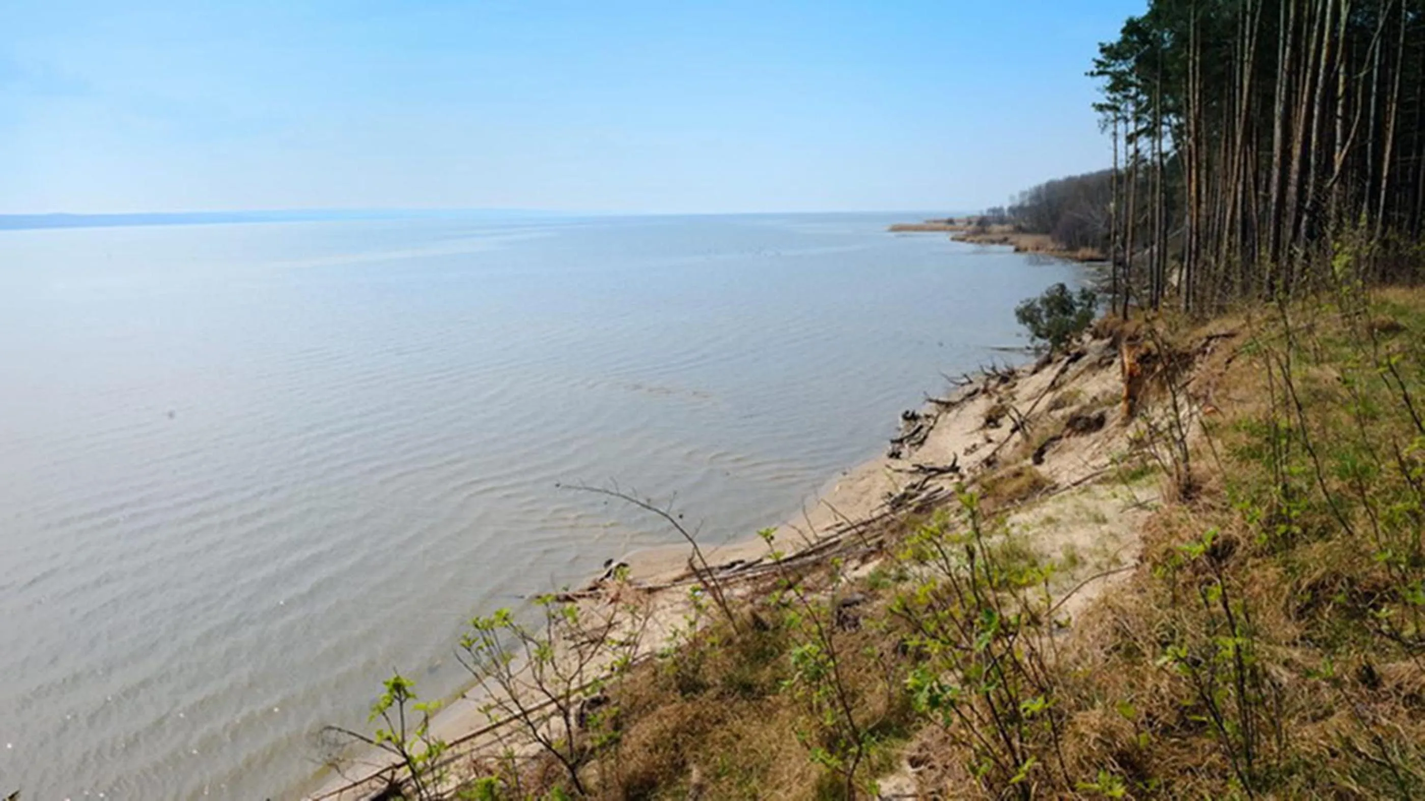 Hiking in Four Winds