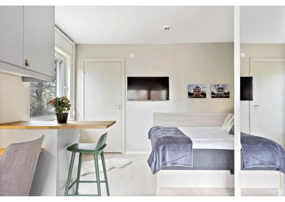 Bed in Avanti Apartment Hotel