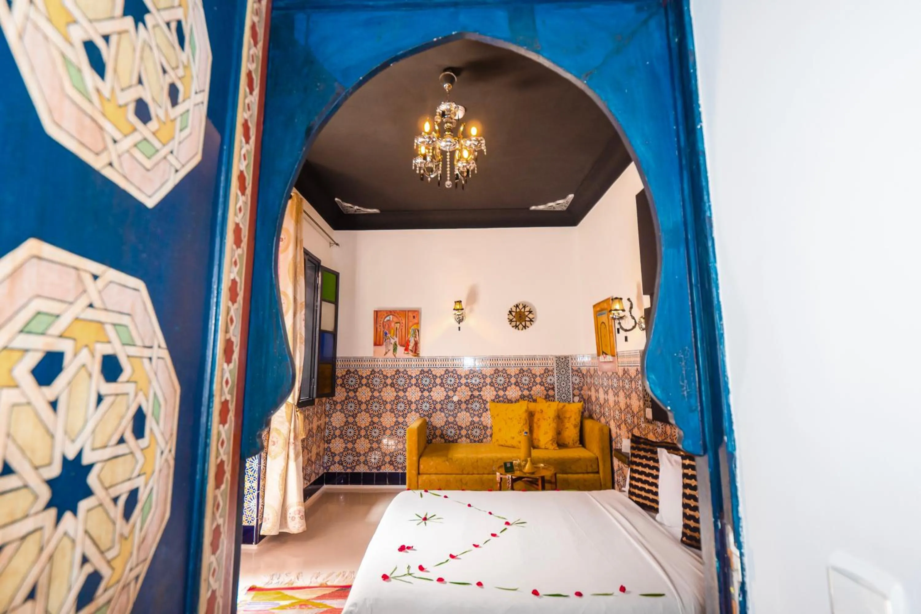 Photo of the whole room, Bed in Riad Nouceiba Marrakech