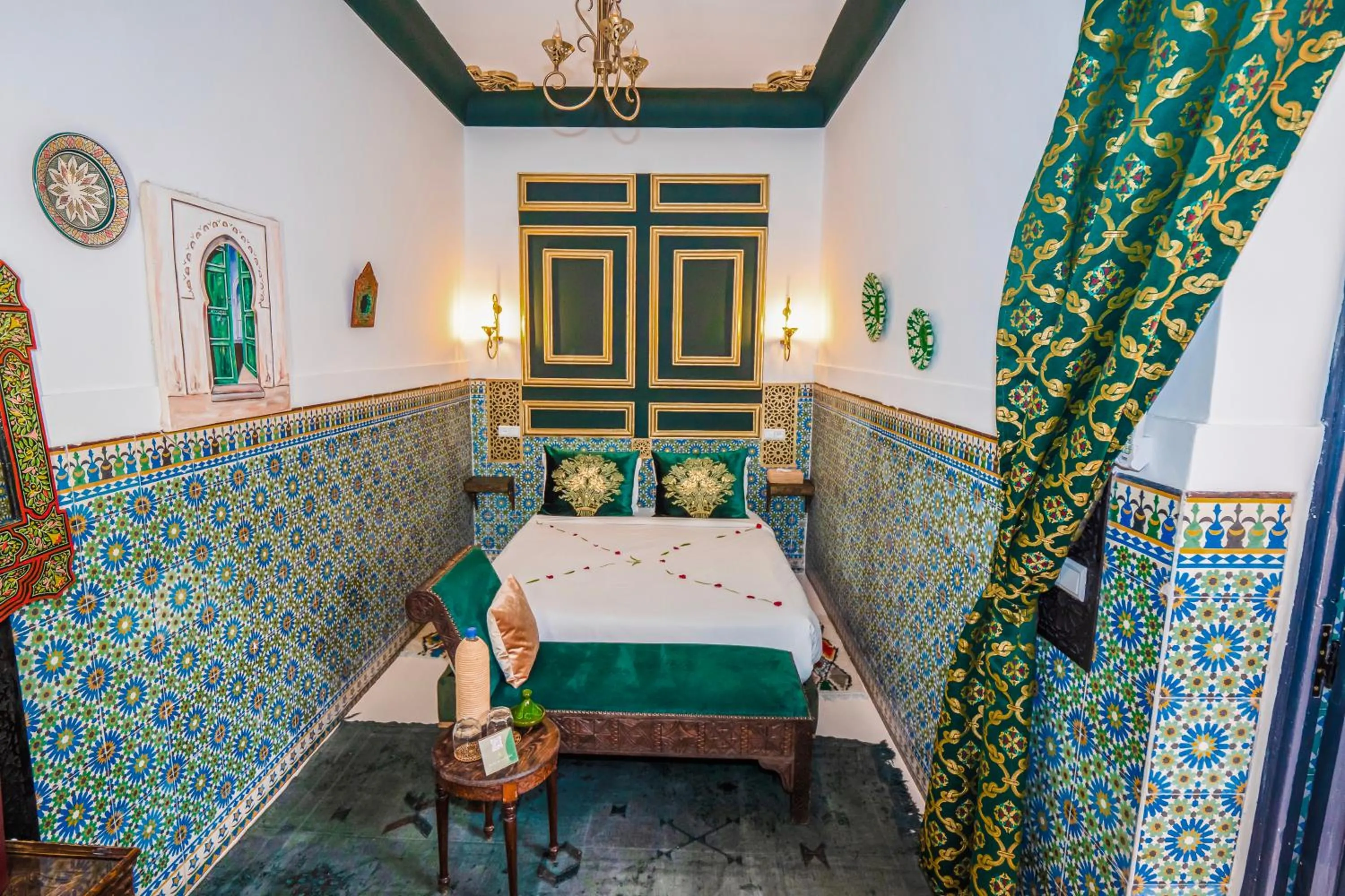 Photo of the whole room, Bed in Riad Nouceiba Marrakech