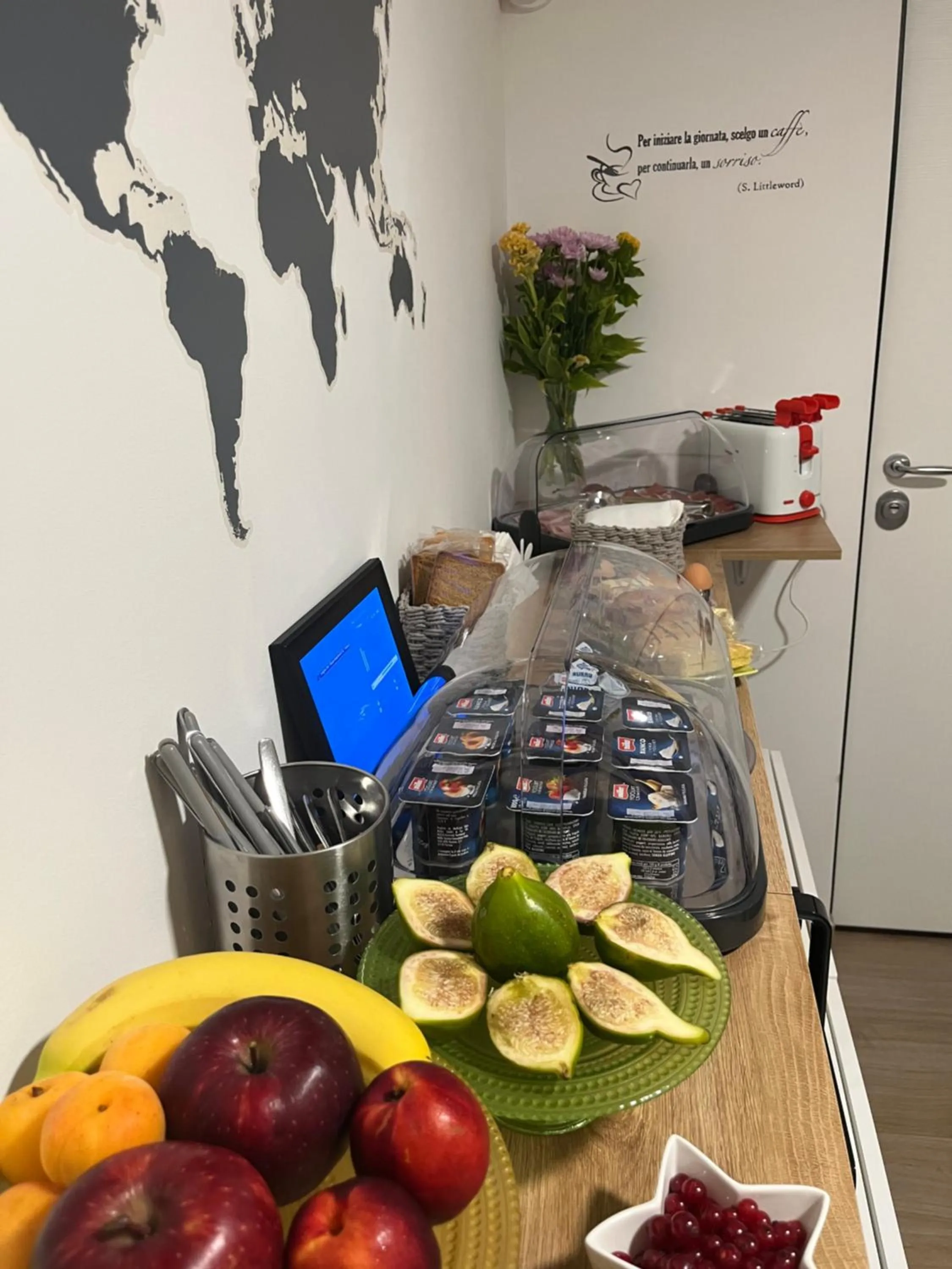 Food and drinks in B&B La casa di Ale