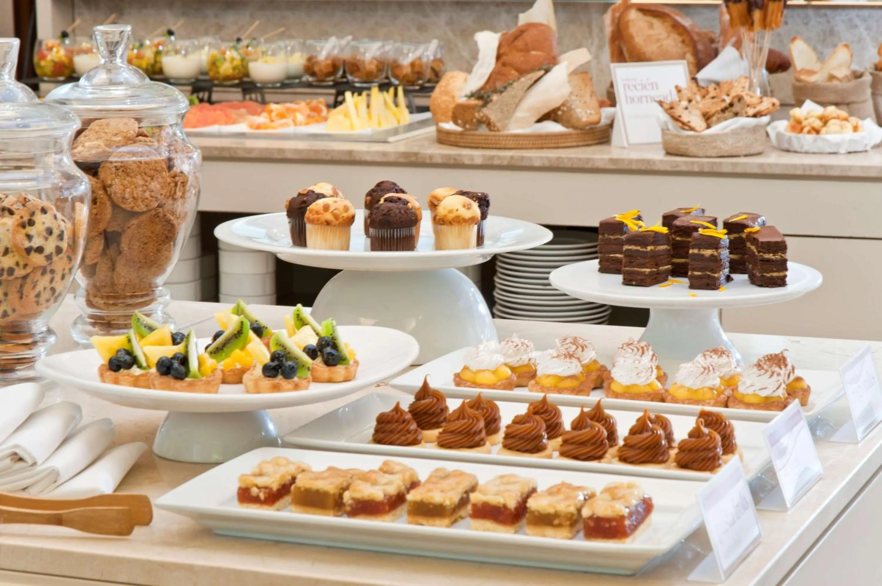 Breakfast in NH Collection Buenos Aires Lancaster