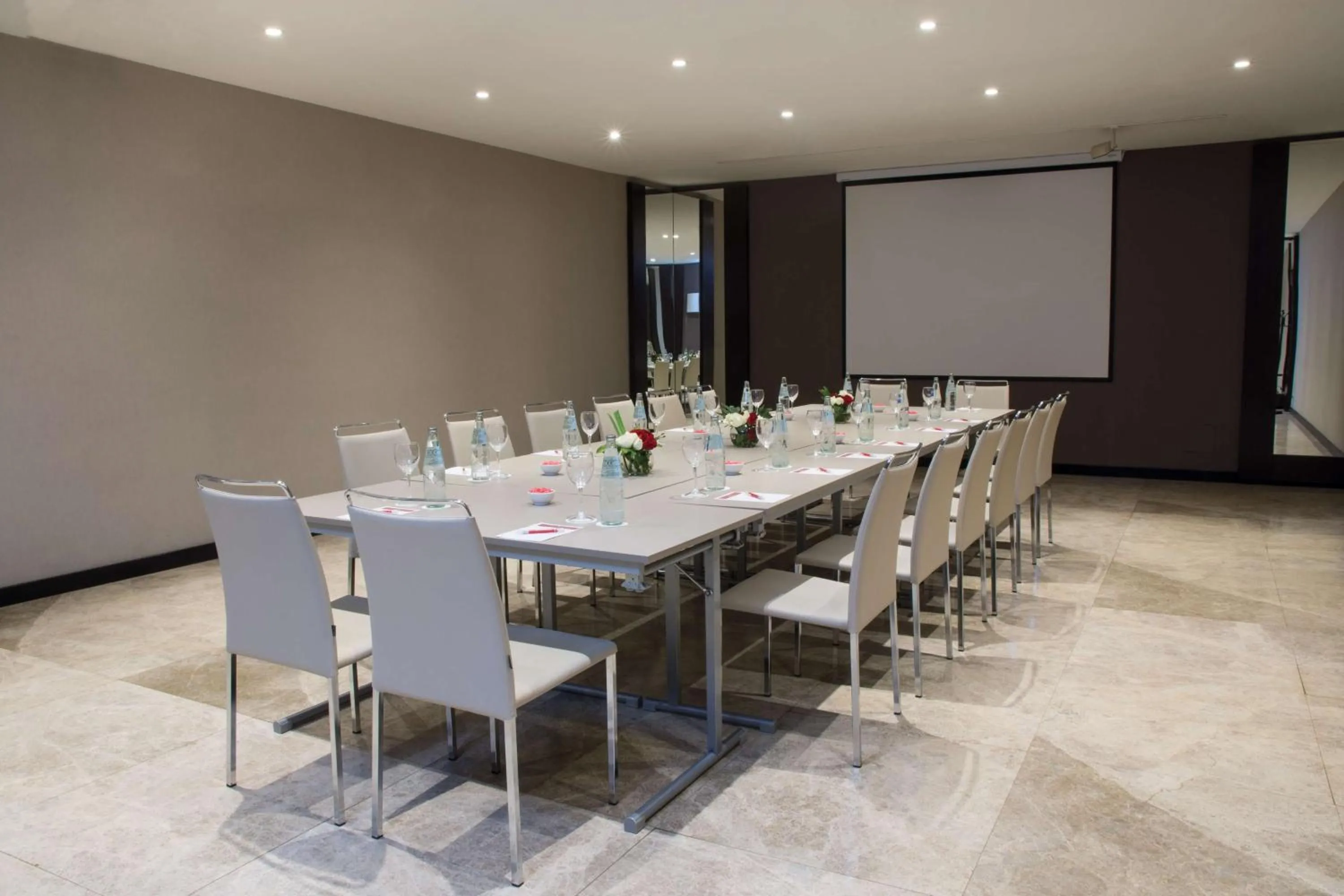 Meeting/conference room in NH Collection Buenos Aires Lancaster