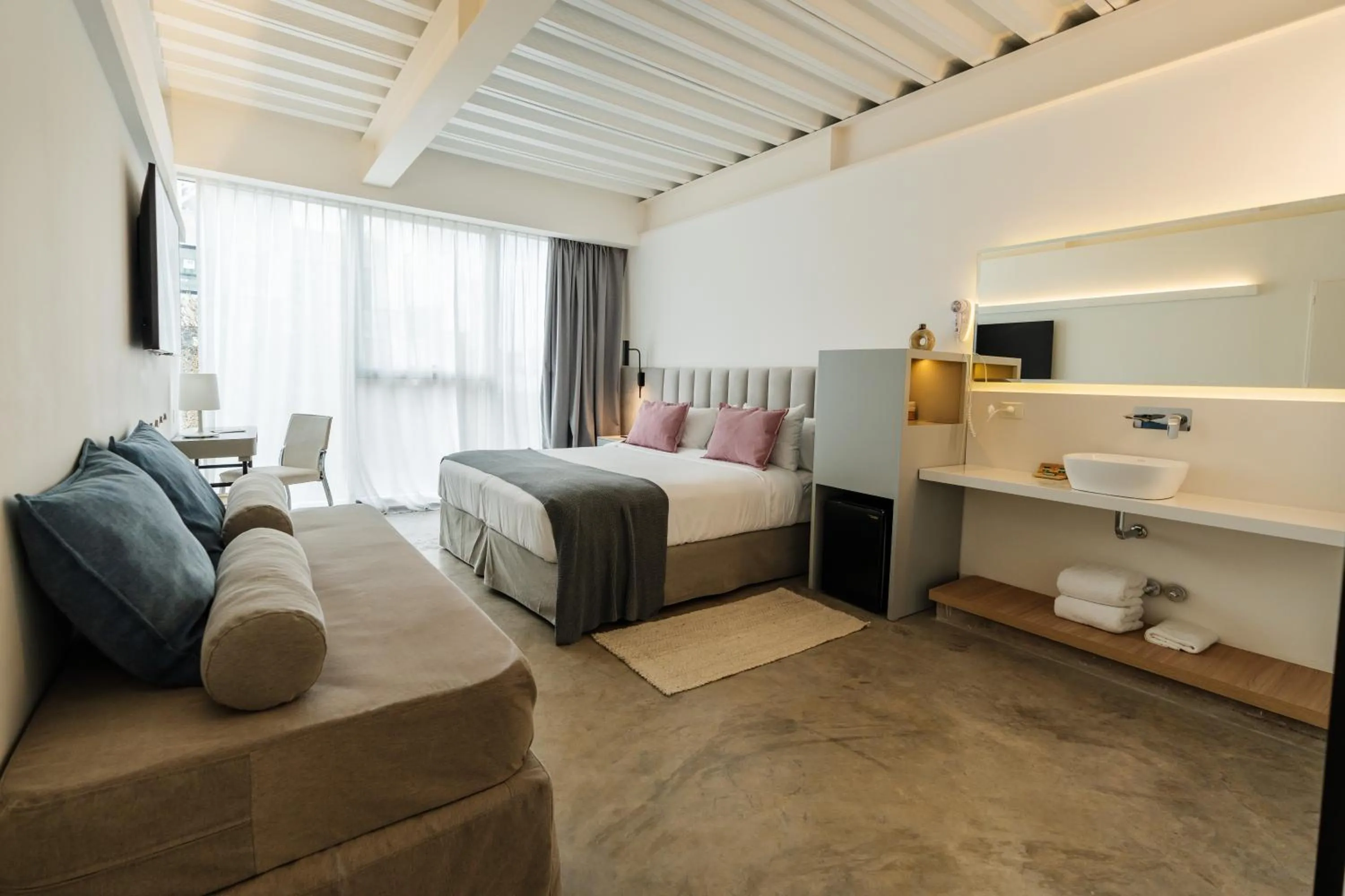 Bed in Vain Boutique Hotel