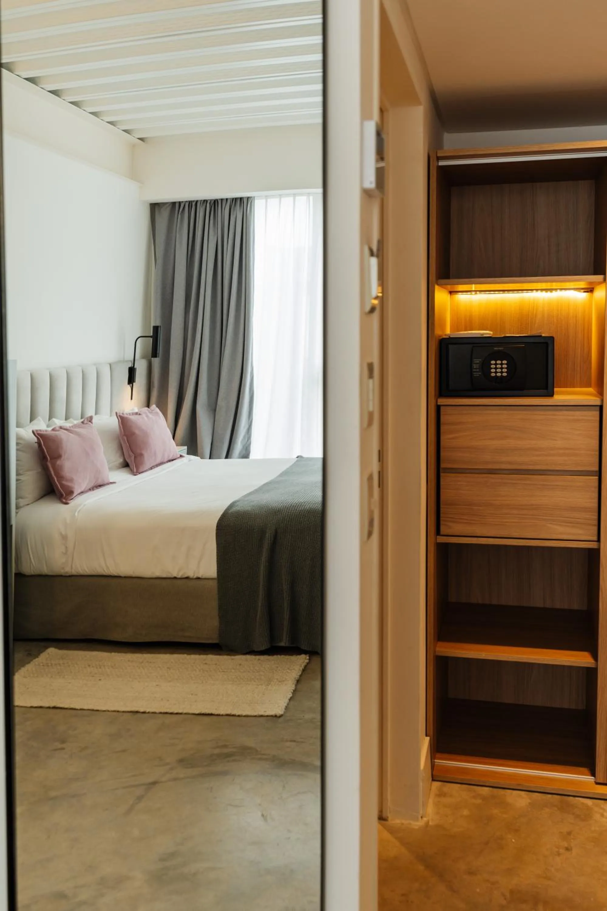 Bed in Vain Boutique Hotel