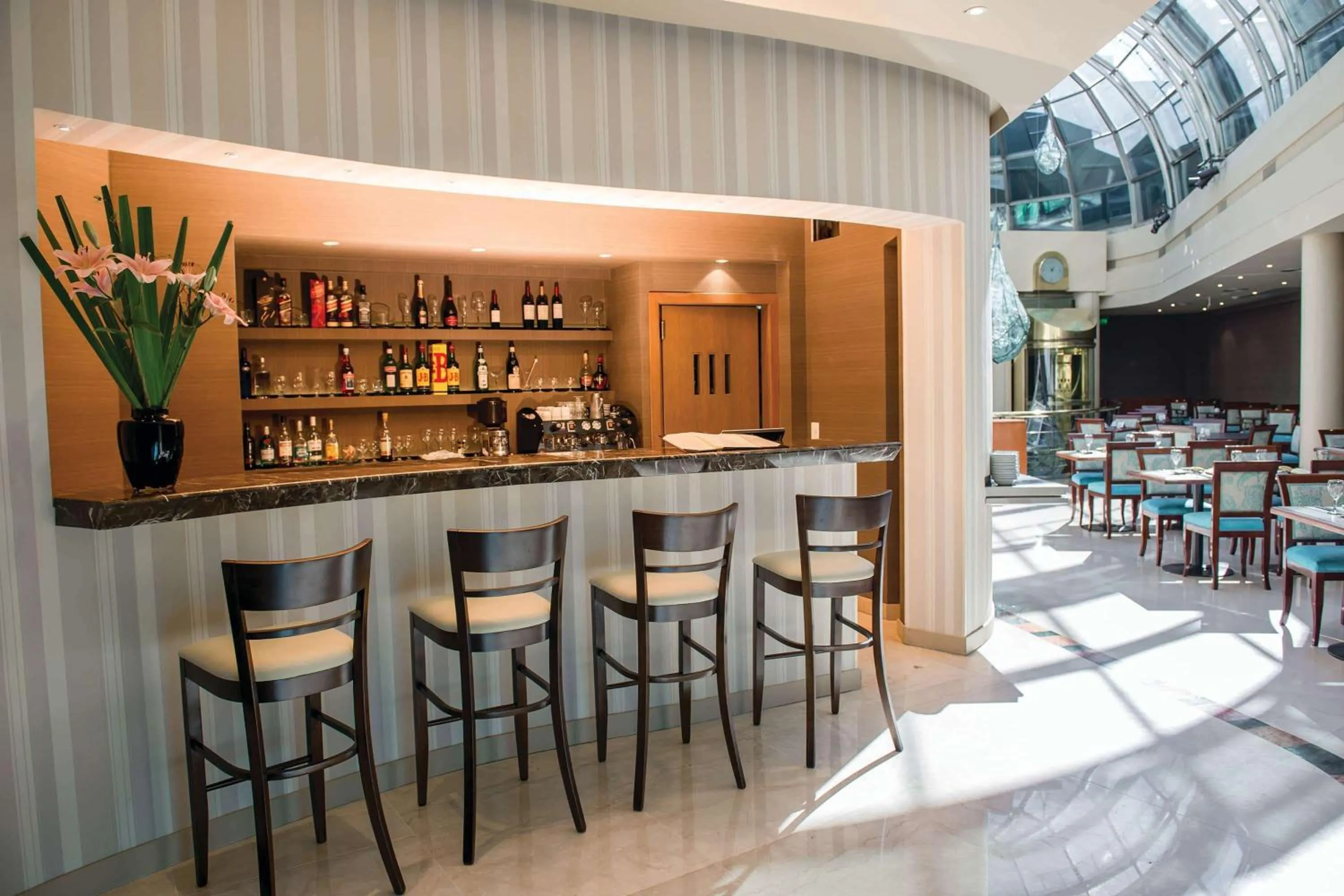 Lobby or reception in Howard Johnson Plaza by Wyndham Buenos Aires Florida Street