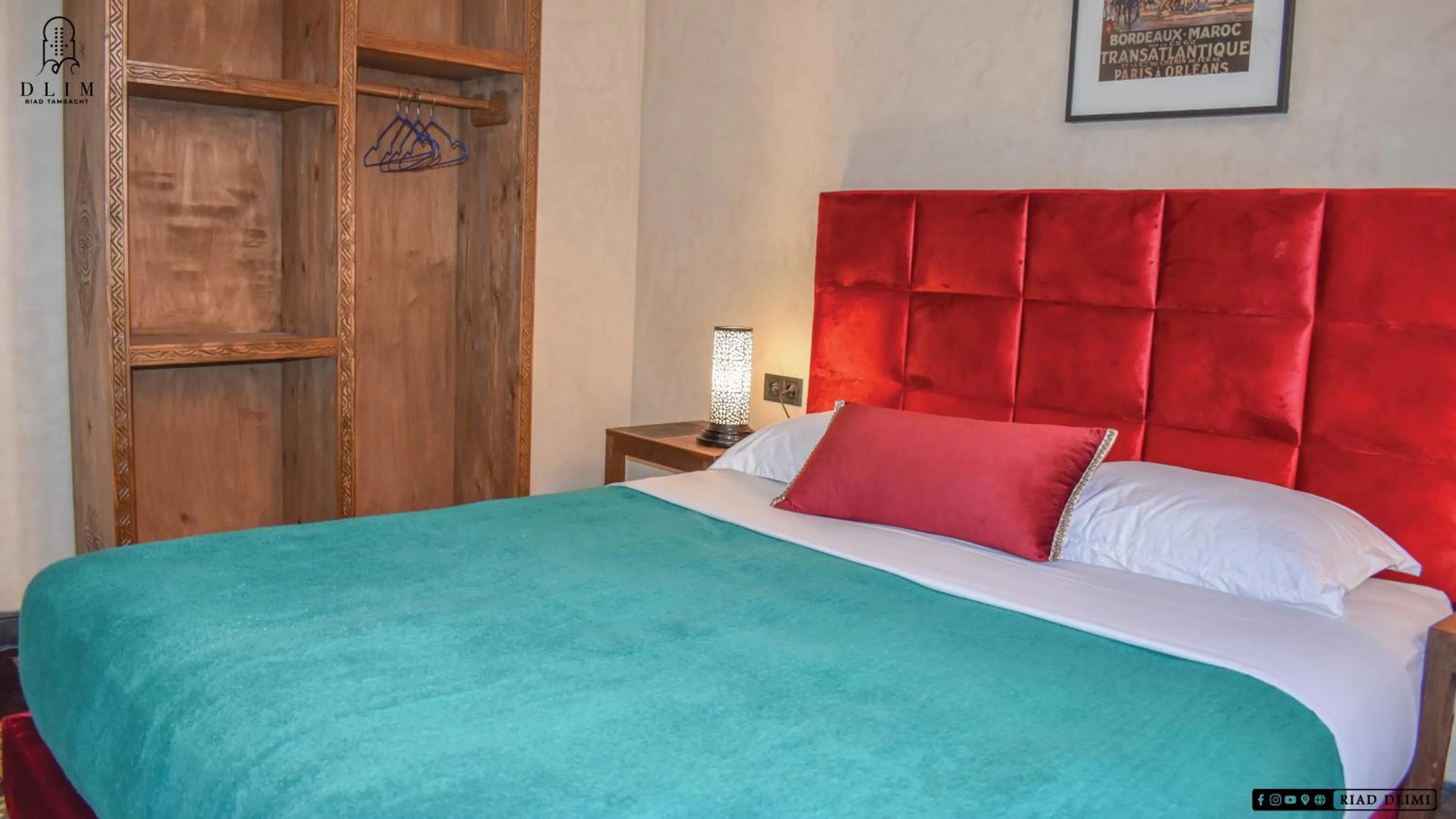 Bedroom, Bed in Auberge RIAD DLIM Tamraght