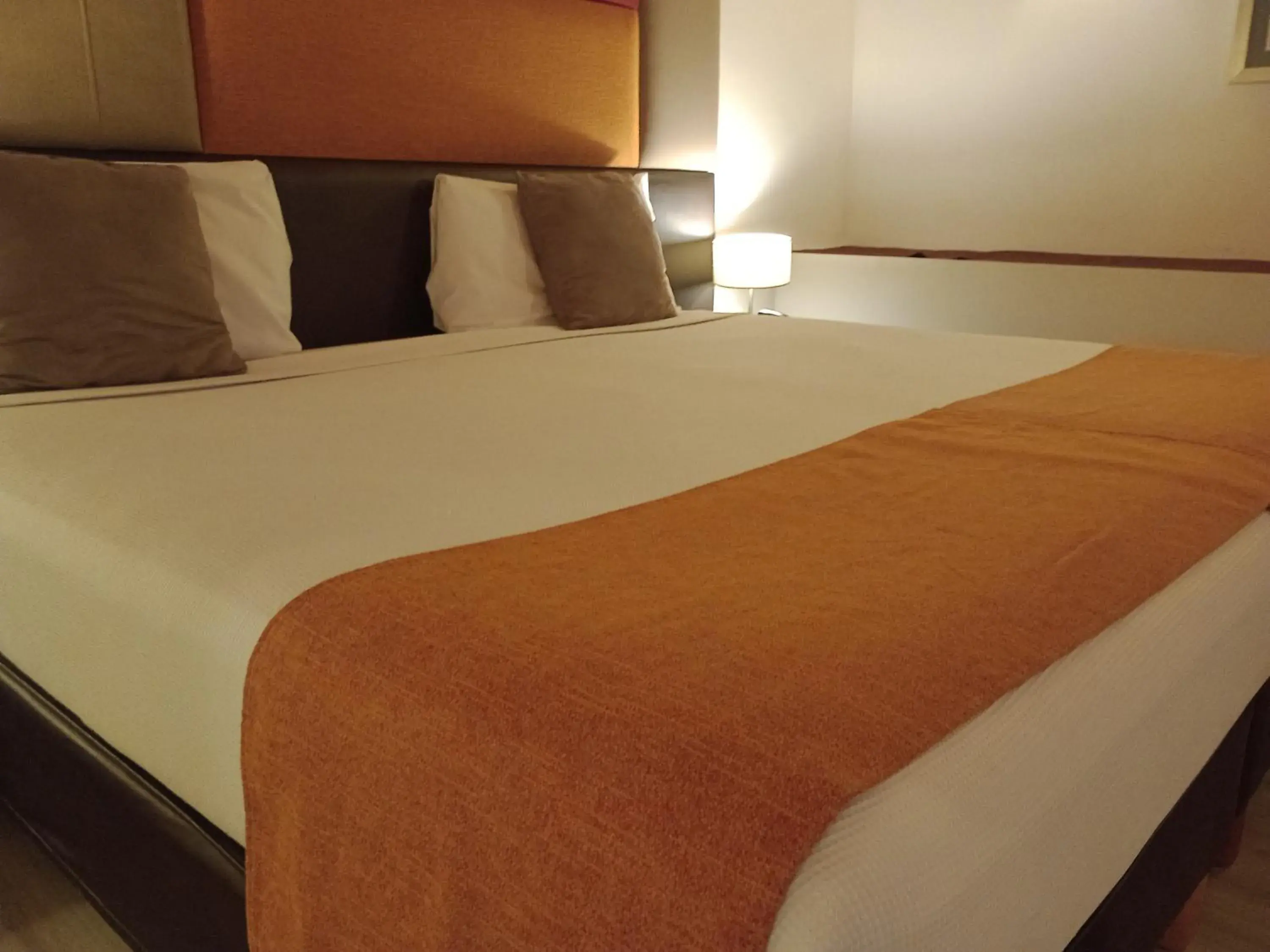 Photo of the whole room, Bed in Rochester Calafate Photo of the whole room, Bed in Rochester Calafate