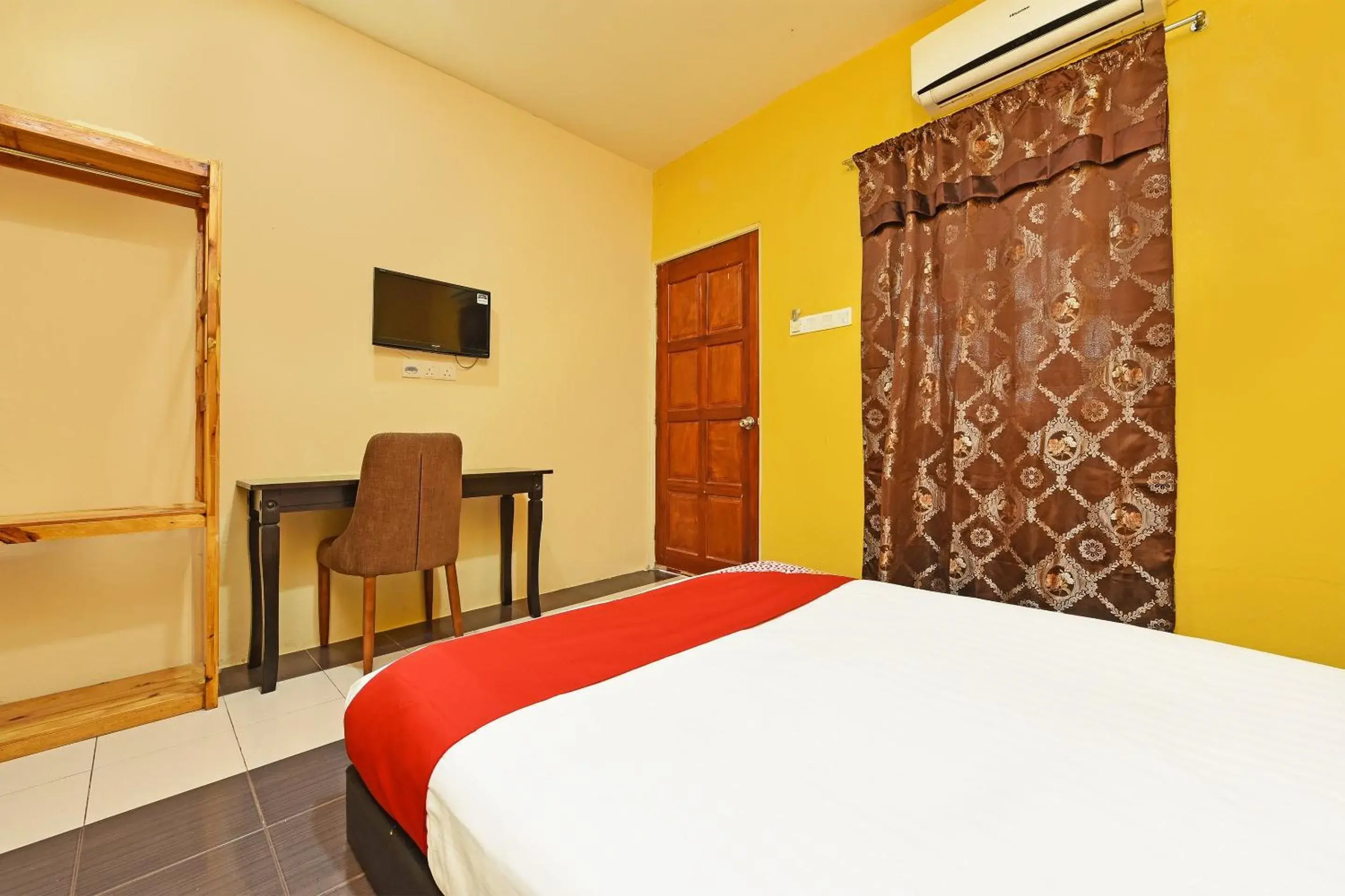 Bedroom, Bed in Hotel O Awan Biru Motel Bedroom, Bed in Hotel O Awan Biru Motel
