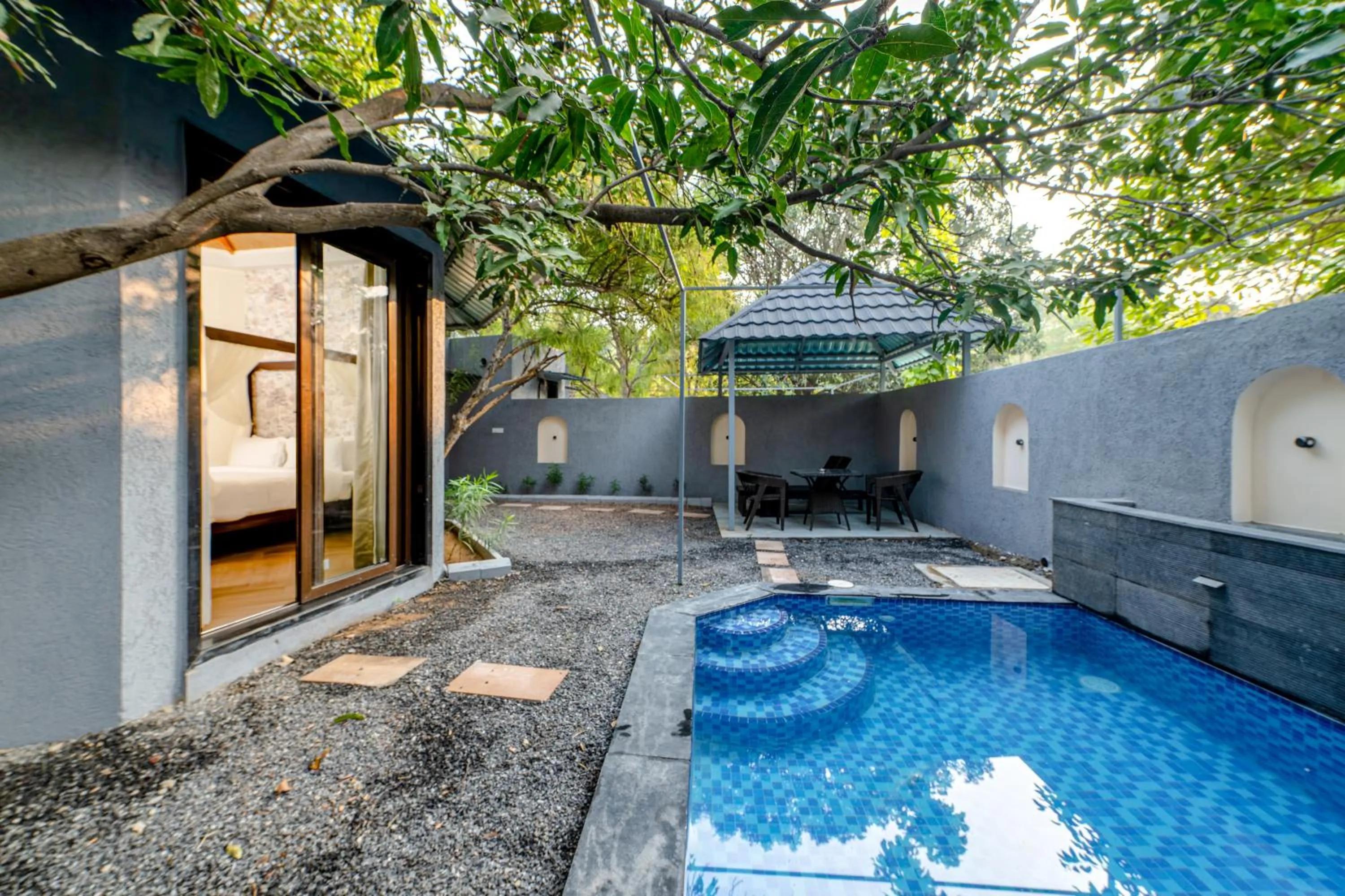 Swimming pool in Savitri Resort