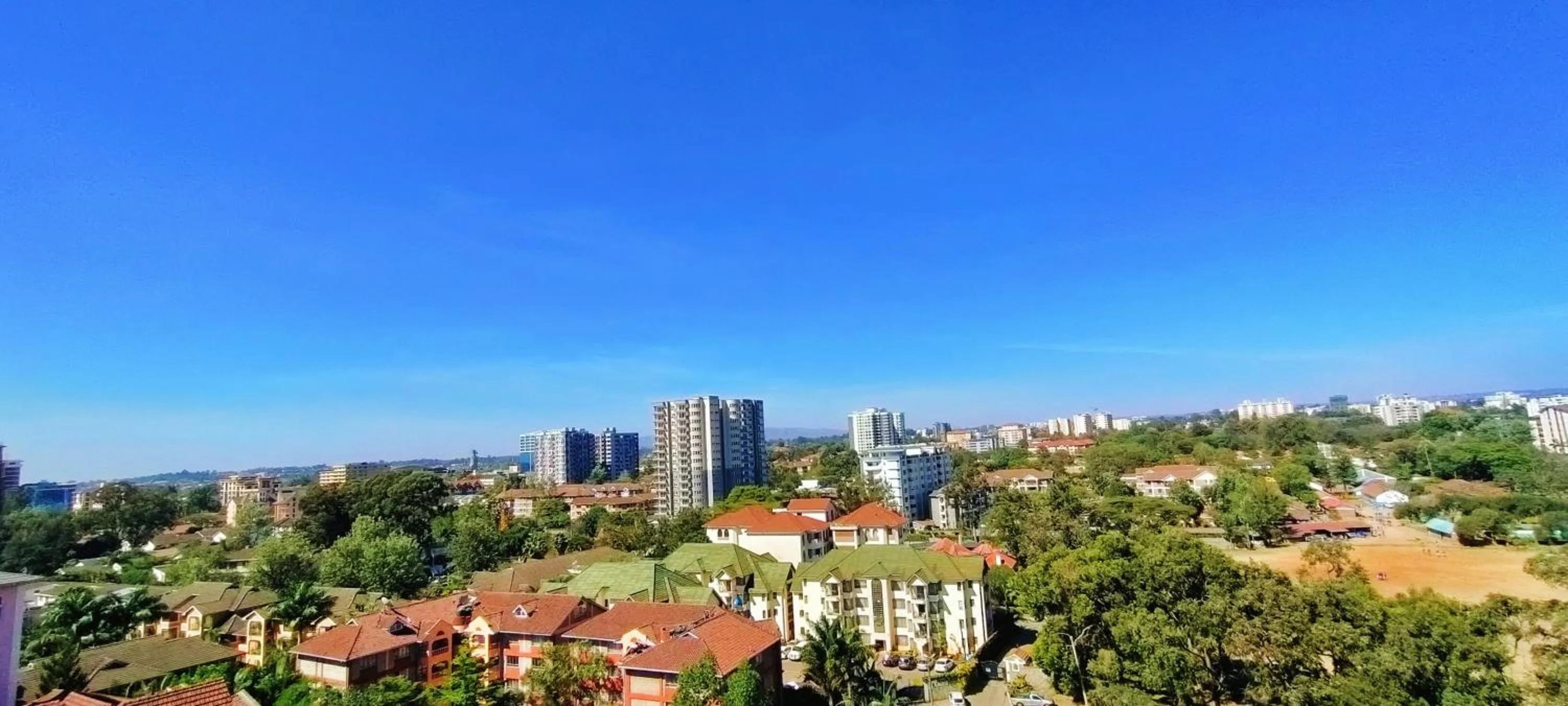 Neighbourhood in Hays Suites Hotel