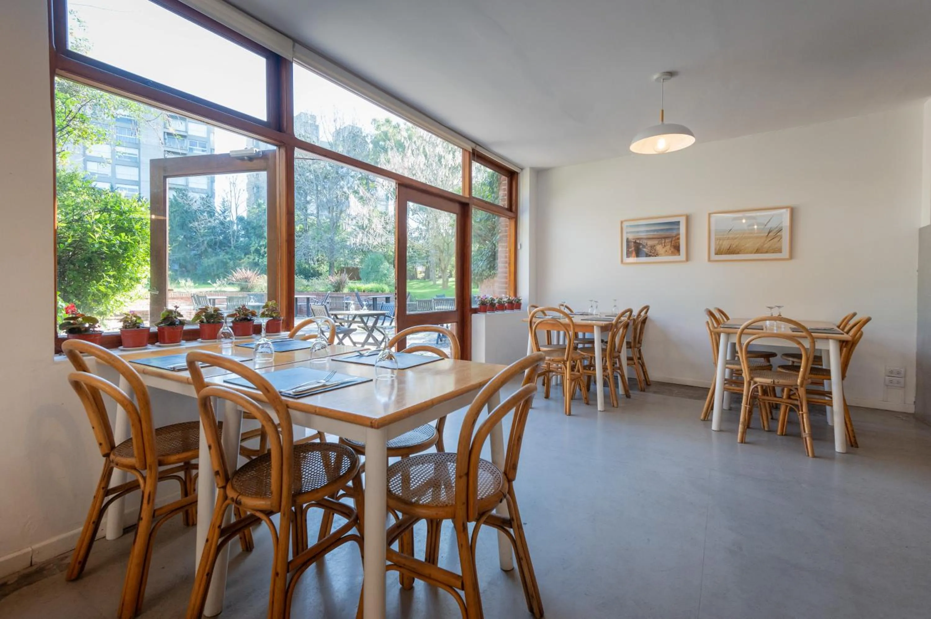 Lounge or bar in Hotel del Bosque