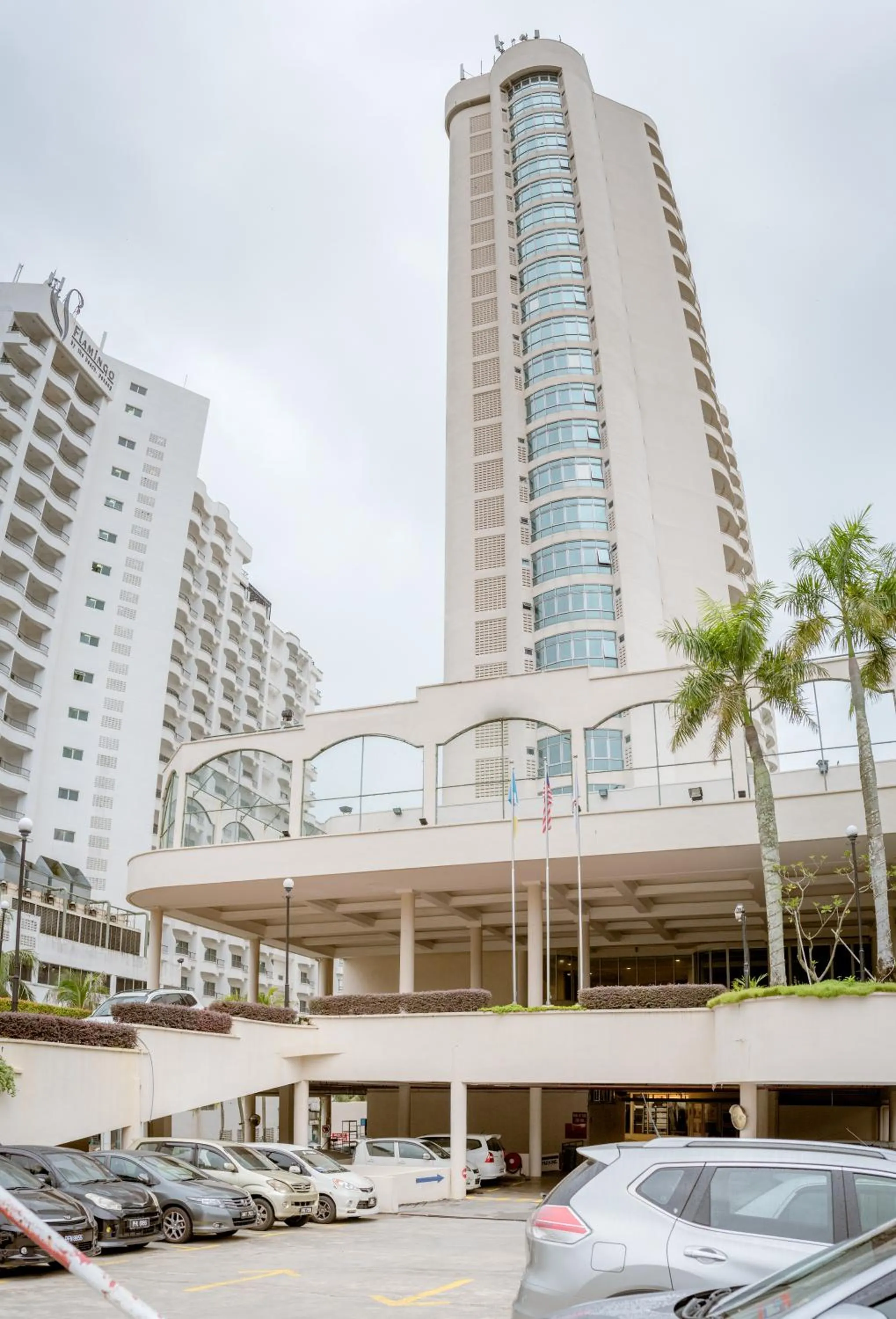 Property building in J Beach Suites At Rainbow Paradise