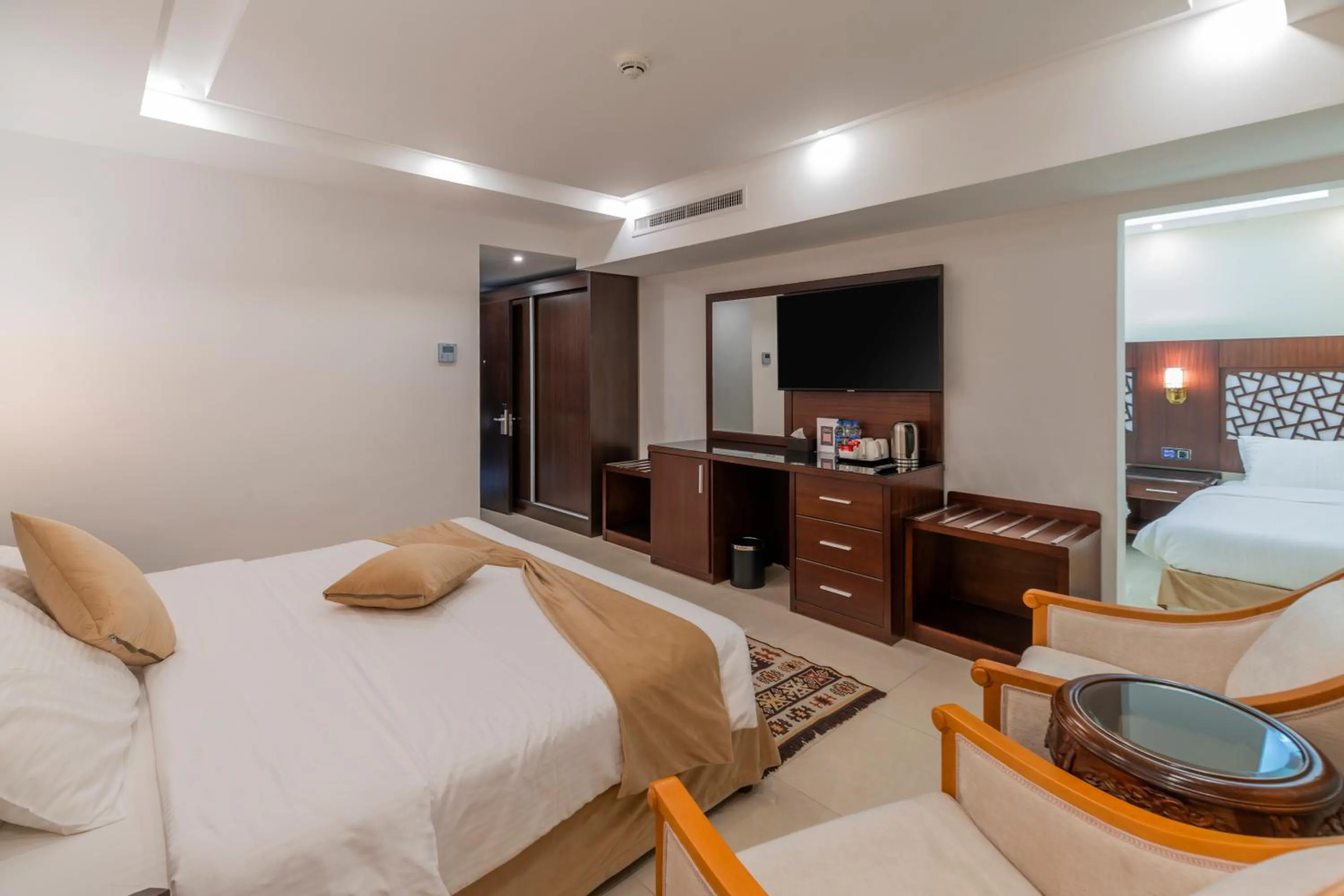 Bed in Petra Elite Hotel