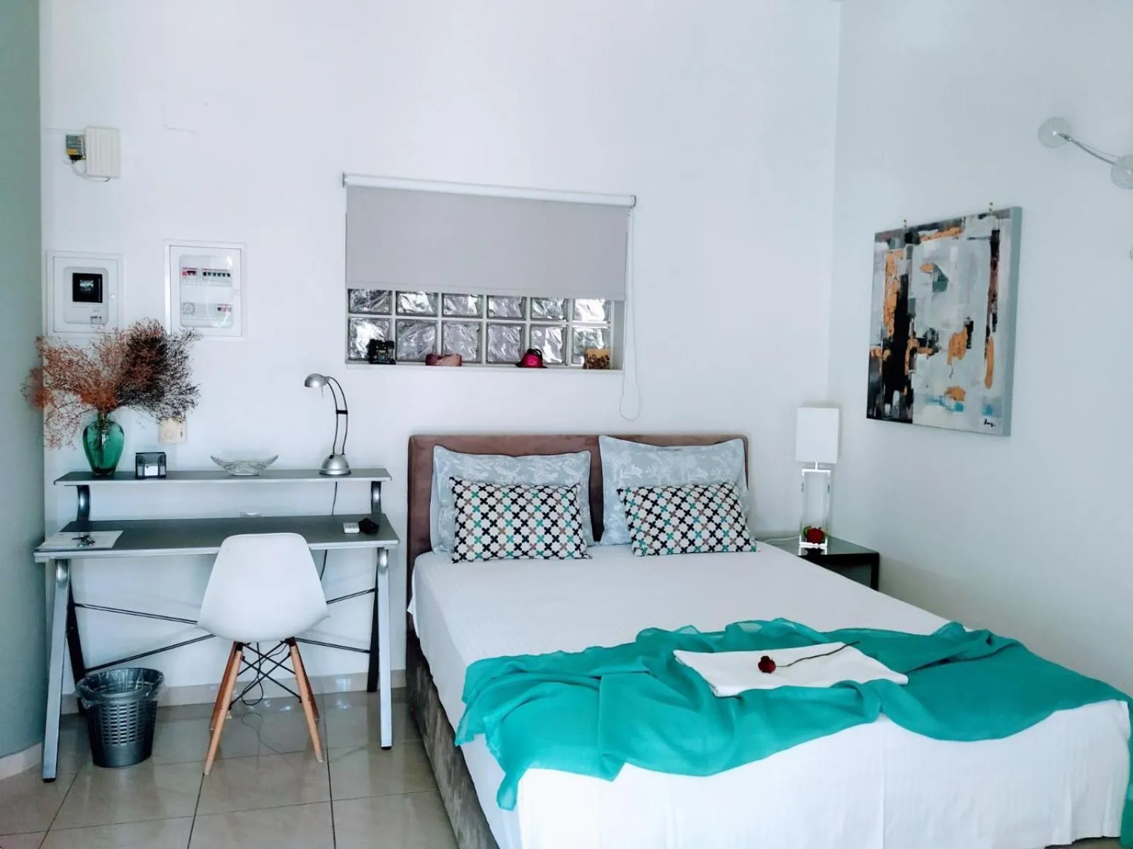 Bed in Vacations in Patra Studios