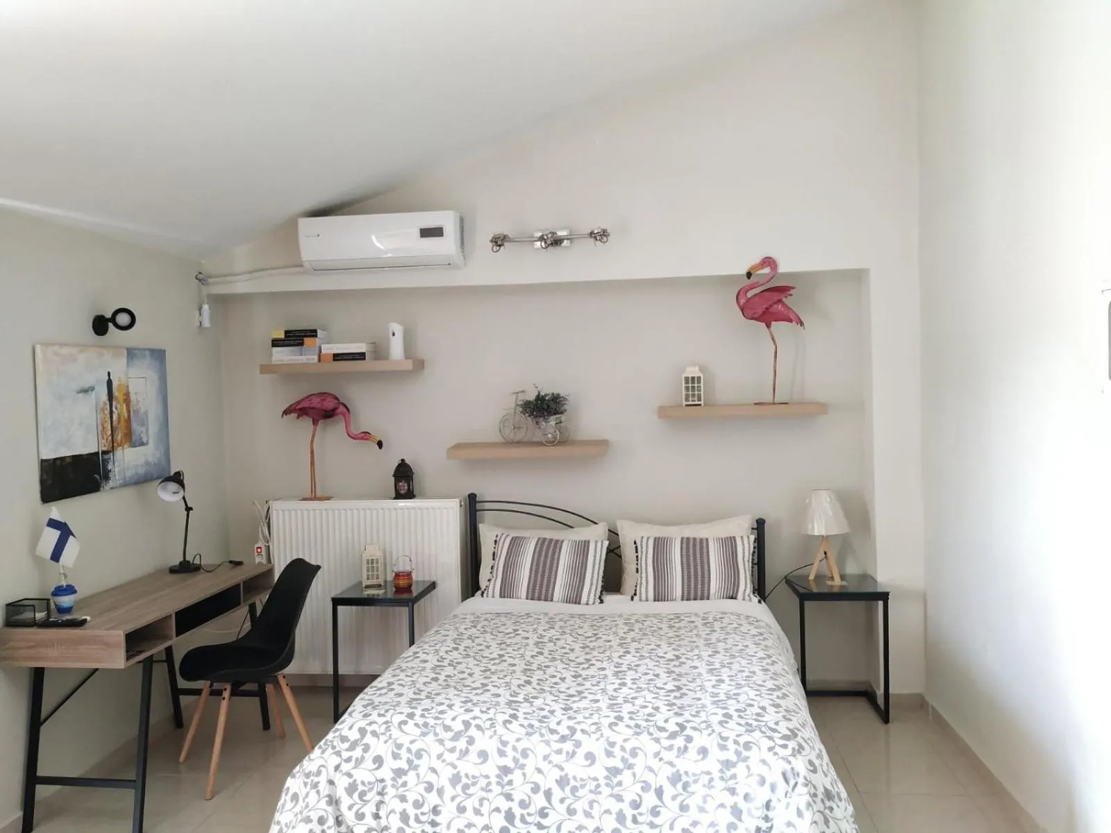 Bed in Vacations in Patra Studios